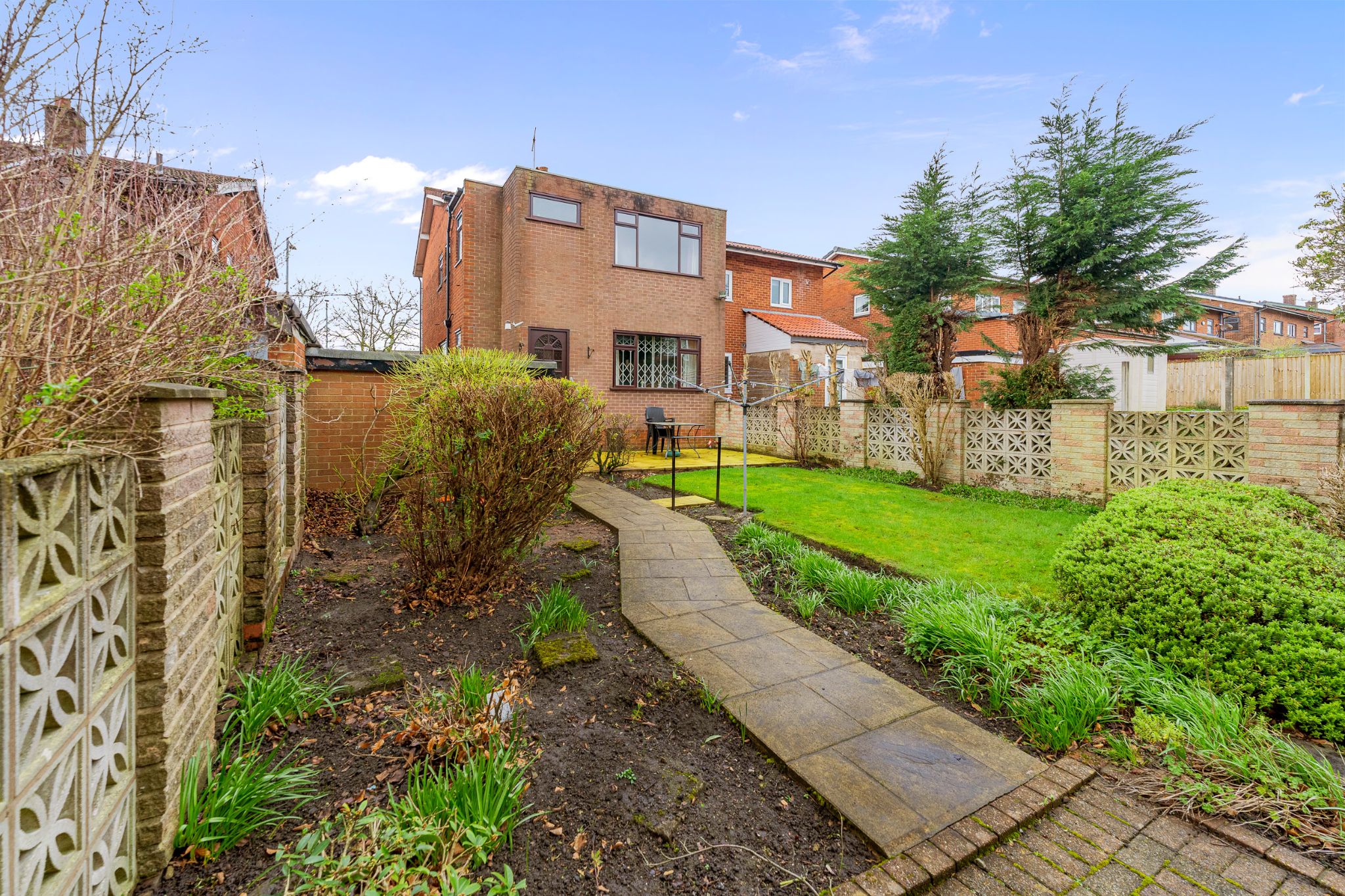 3 bedroom semi-detached house Sale Agreed in Bolton - Photograph 31.