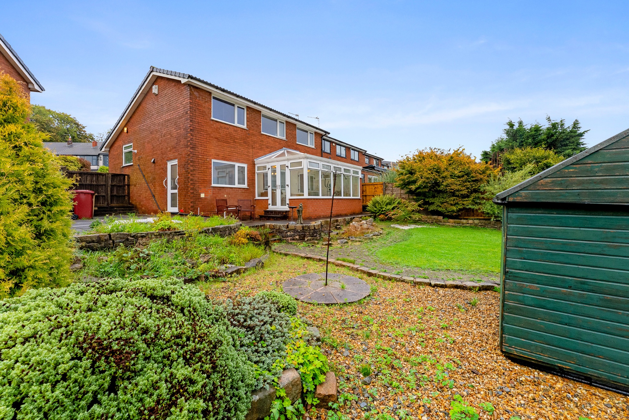 3 bedroom detached house For Sale in Bolton - Photograph 4.