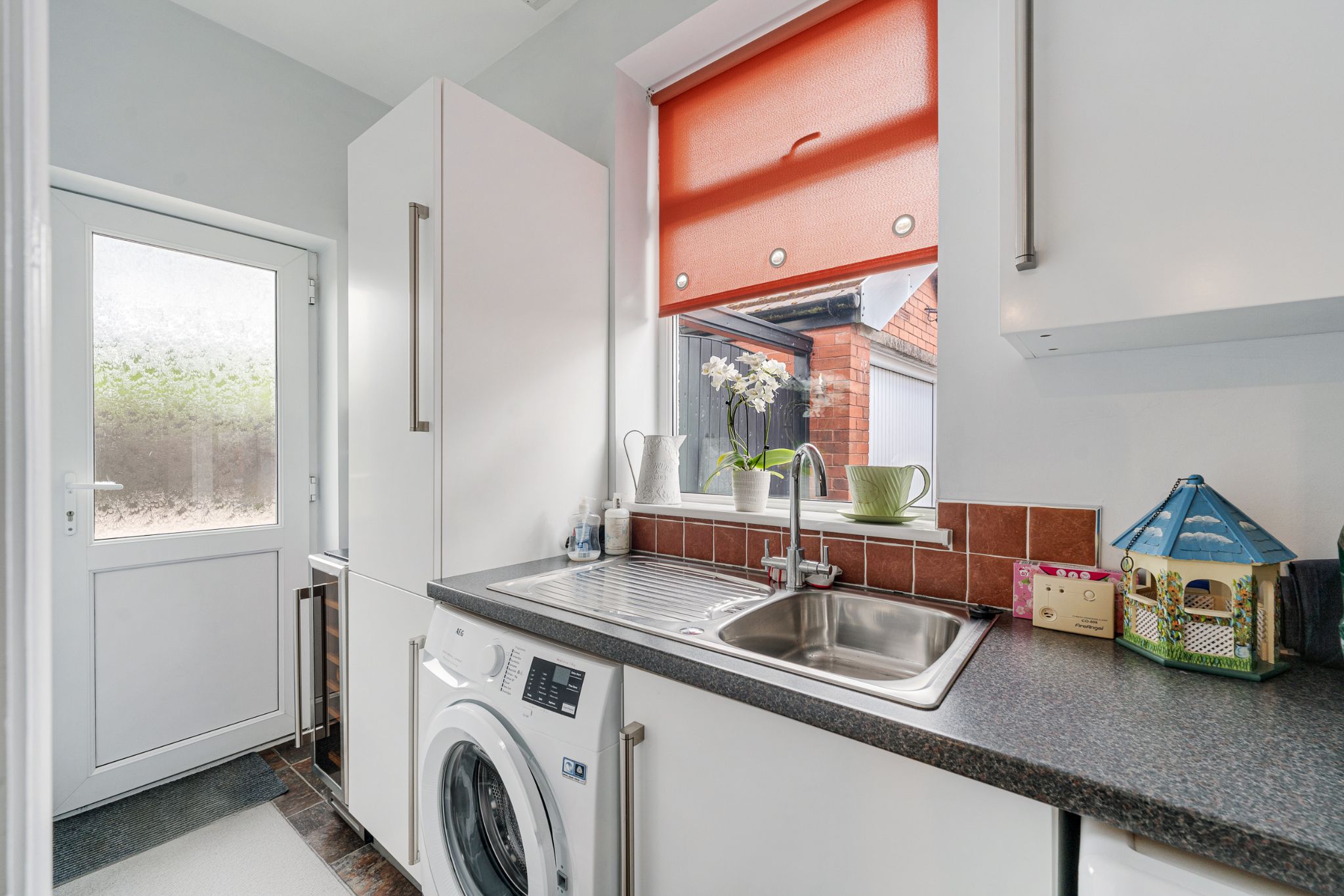 2 bedroom detached bungalow For Sale in Bolton - Photograph 19.