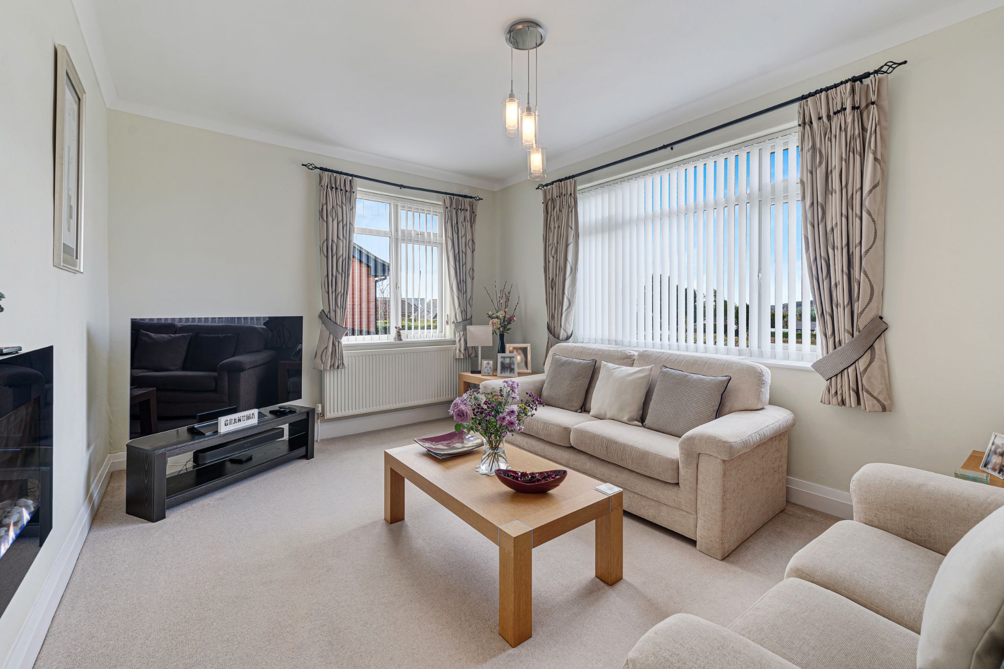 2 bedroom detached bungalow For Sale in Bolton - Photograph 7.