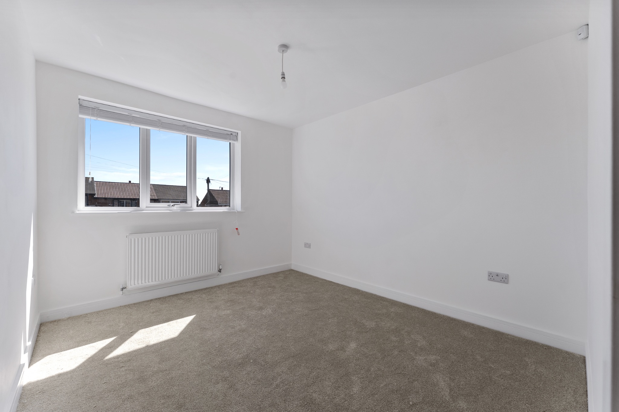 2 bedroom semi-detached bungalow For Sale in Bolton - Photograph 16.