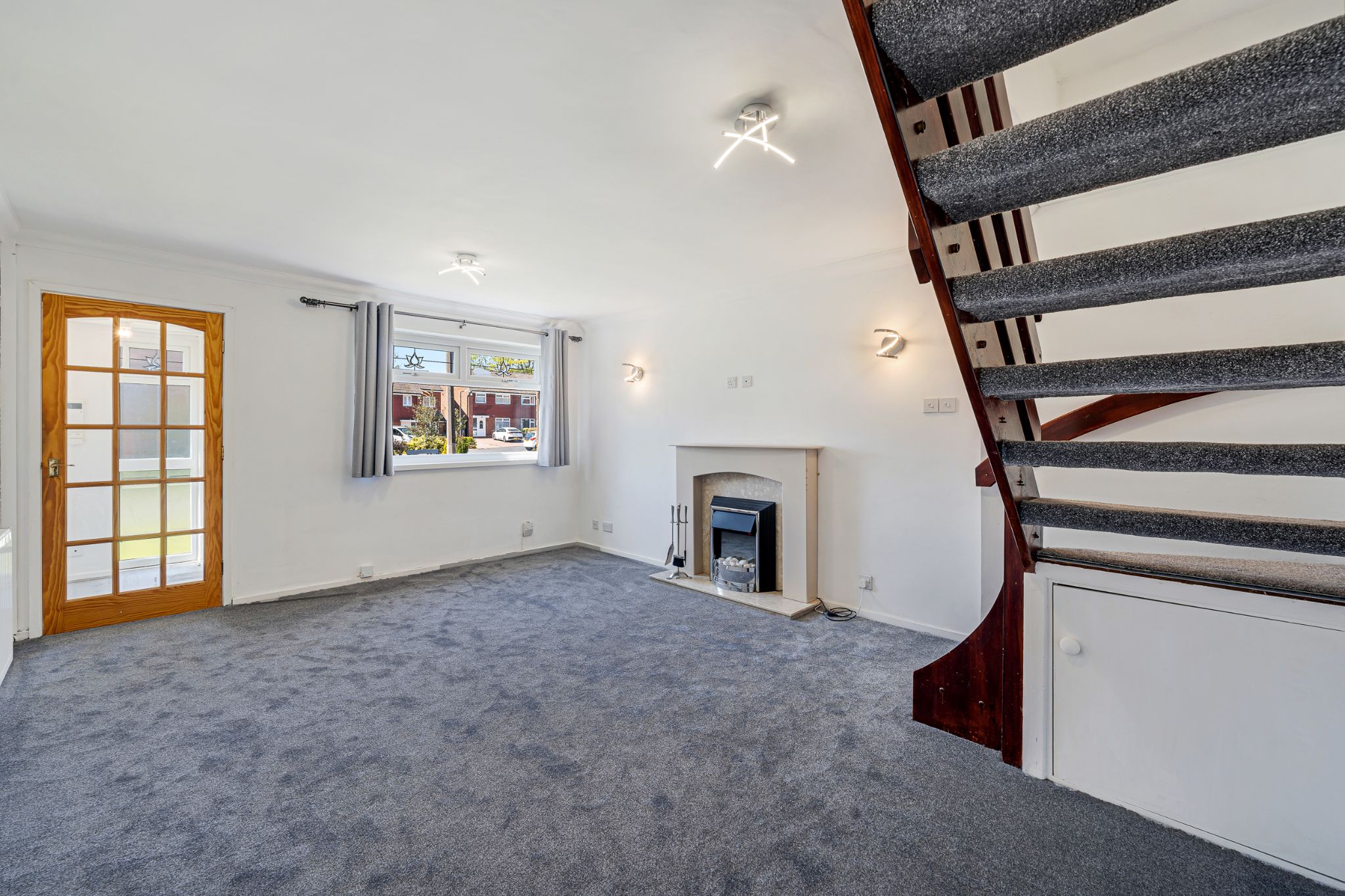 2 bedroom semi-detached house For Sale in Bolton - Photograph 6.