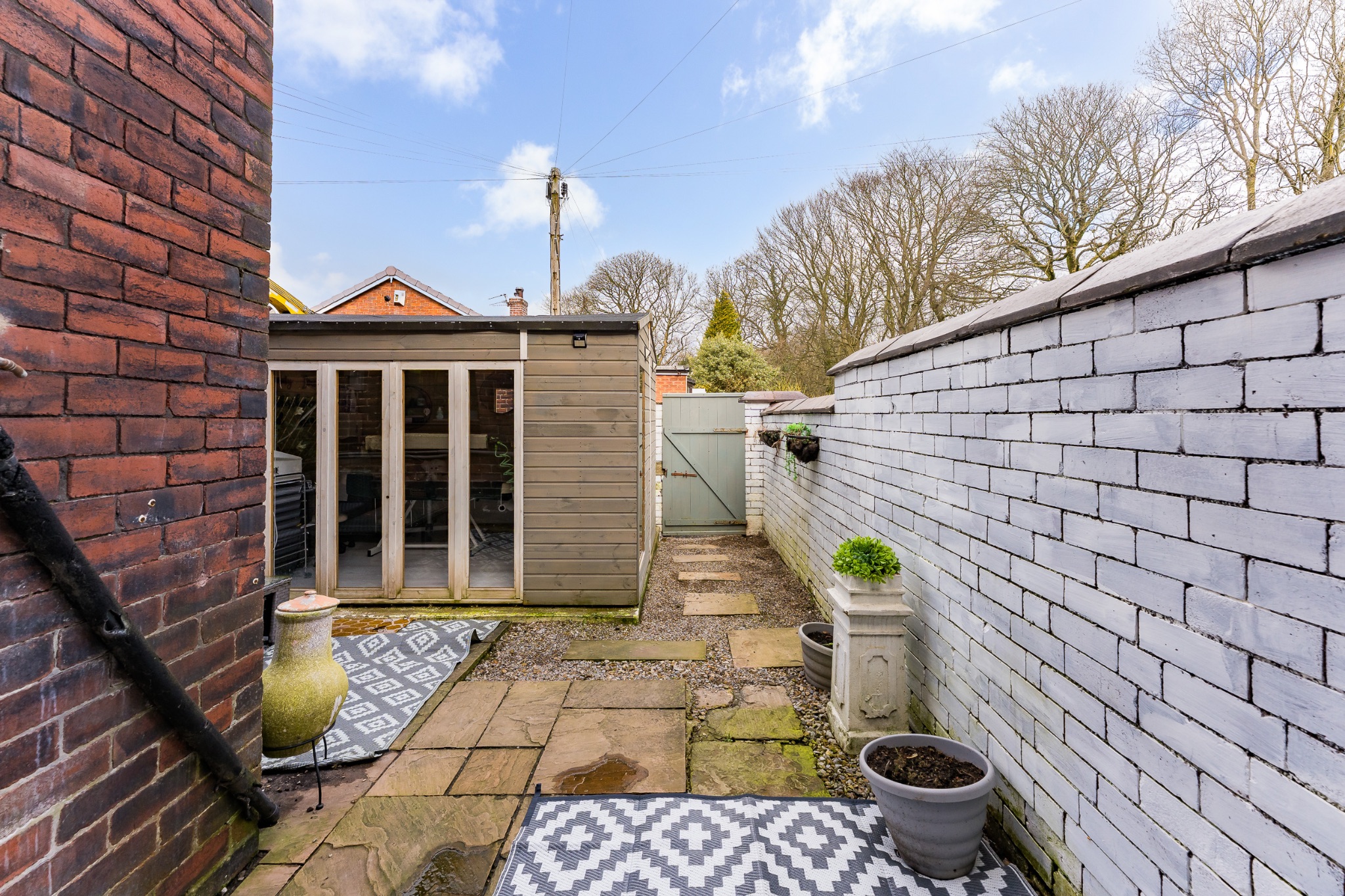 3 bedroom mid terraced house Sale Agreed in Bolton - Photograph 8.