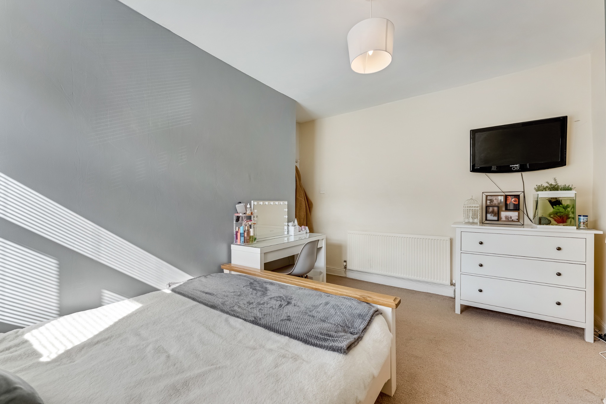 3 bedroom mid terraced house Sale Agreed in Bolton - Photograph 36.