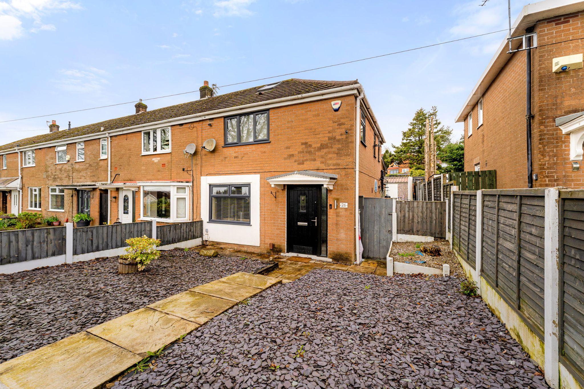3 bedroom end terraced house Sale Agreed in Bolton - Photograph 2.
