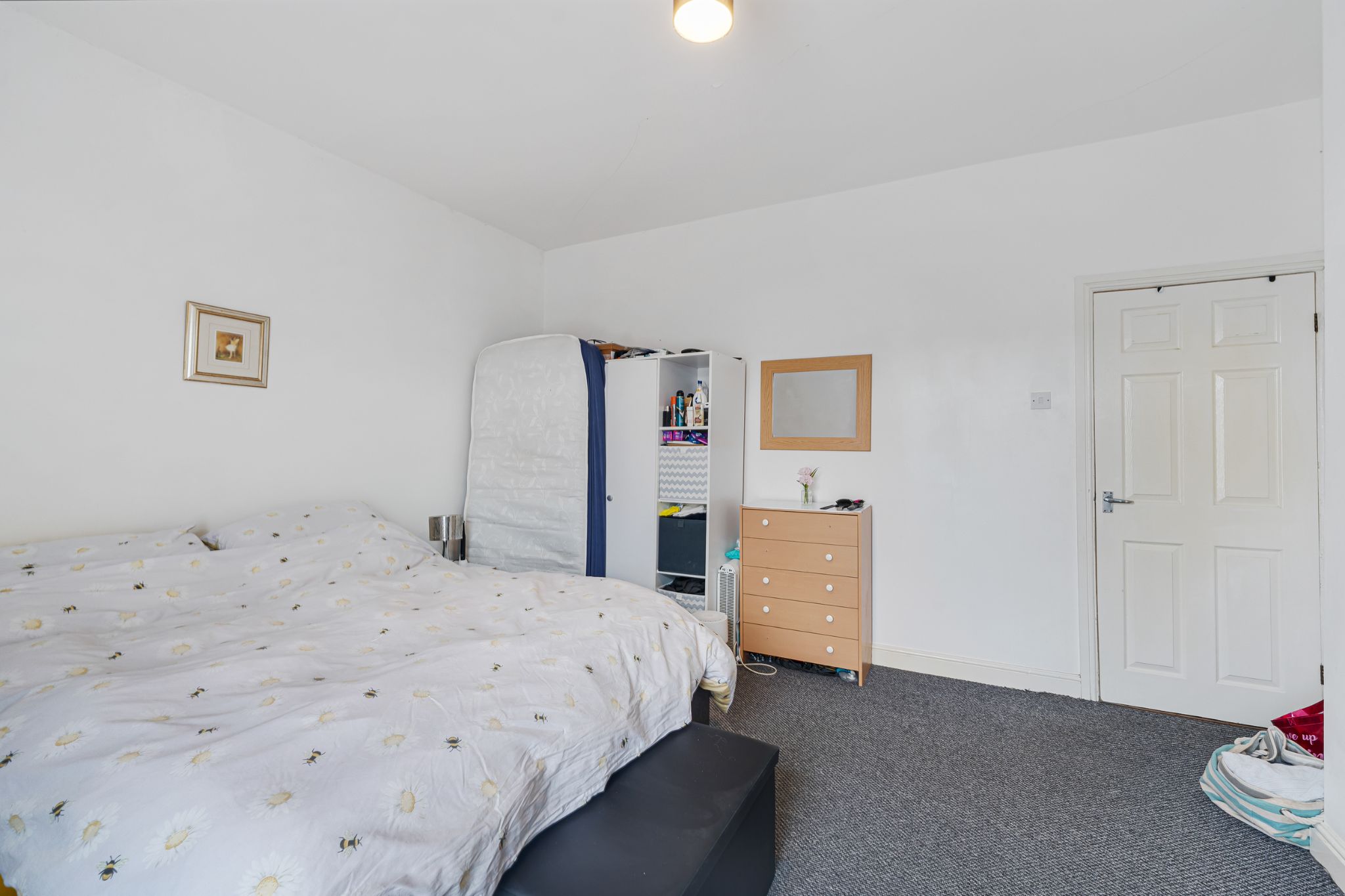 2 bedroom mid terraced house Sale Agreed in Bolton - Photograph 4.
