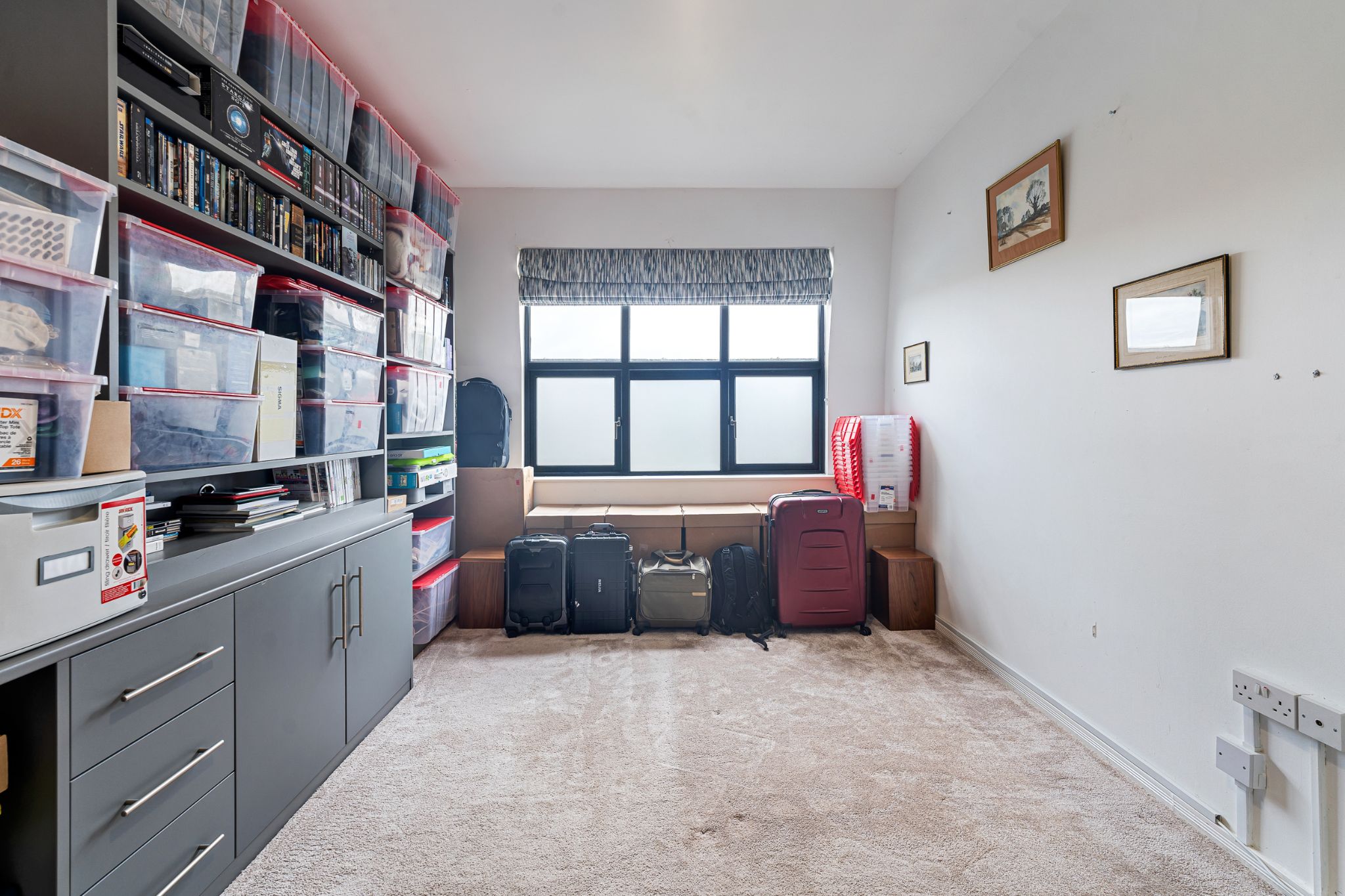 3 bedroom penthouse flat/apartment For Sale in Bolton - Photograph 24.