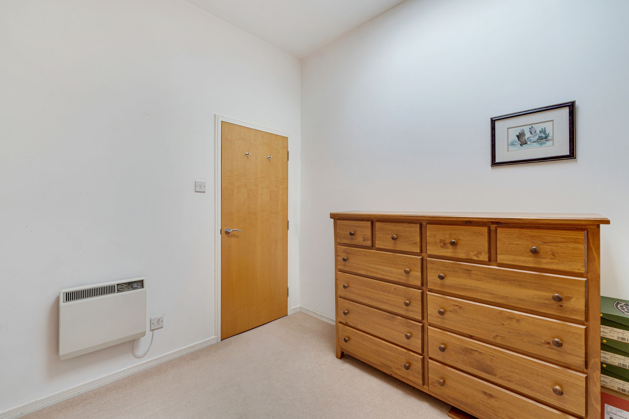 3 bedroom penthouse flat/apartment For Sale in Bolton - Photograph 28.