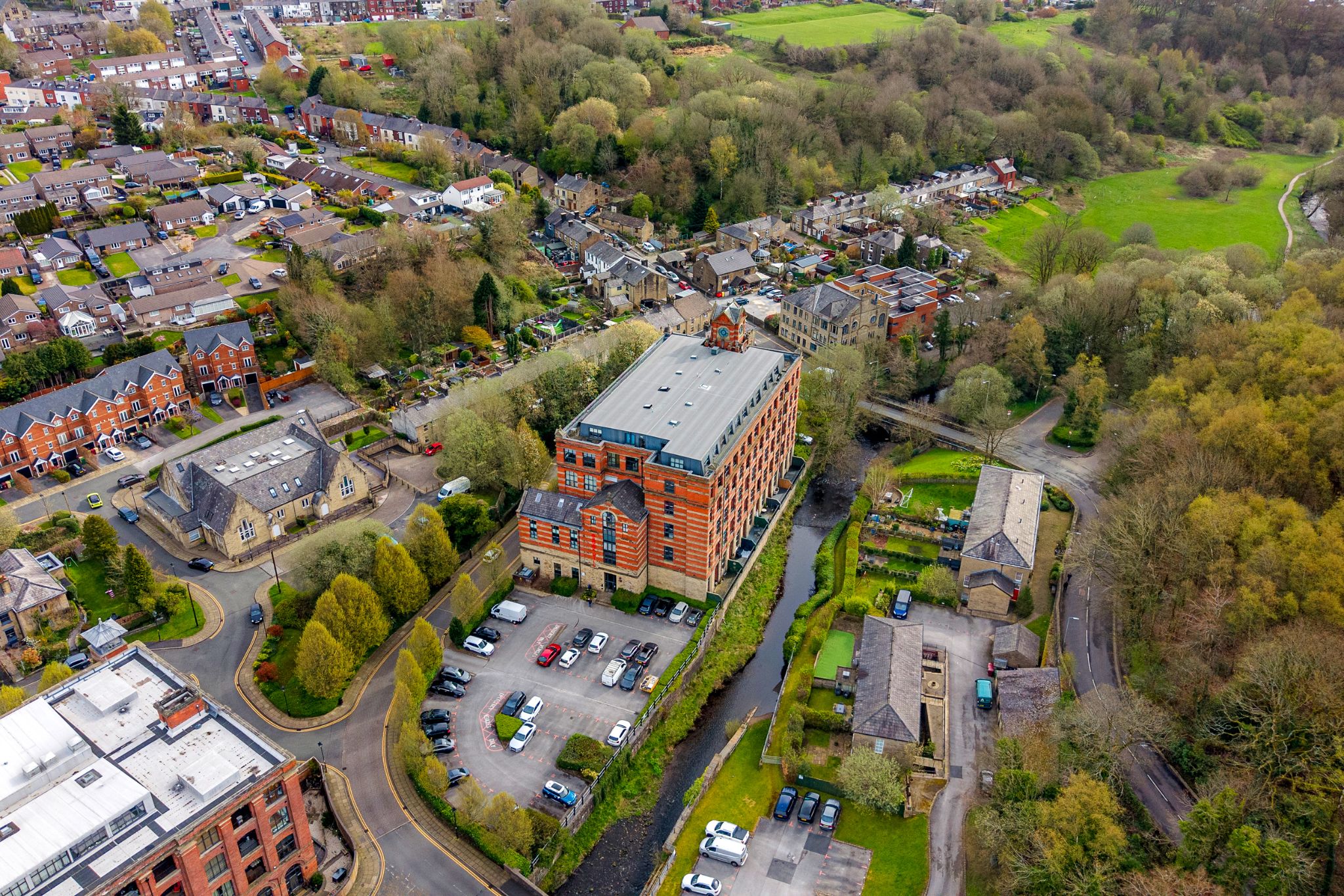 3 bedroom penthouse flat/apartment For Sale in Bolton - Photograph 31.