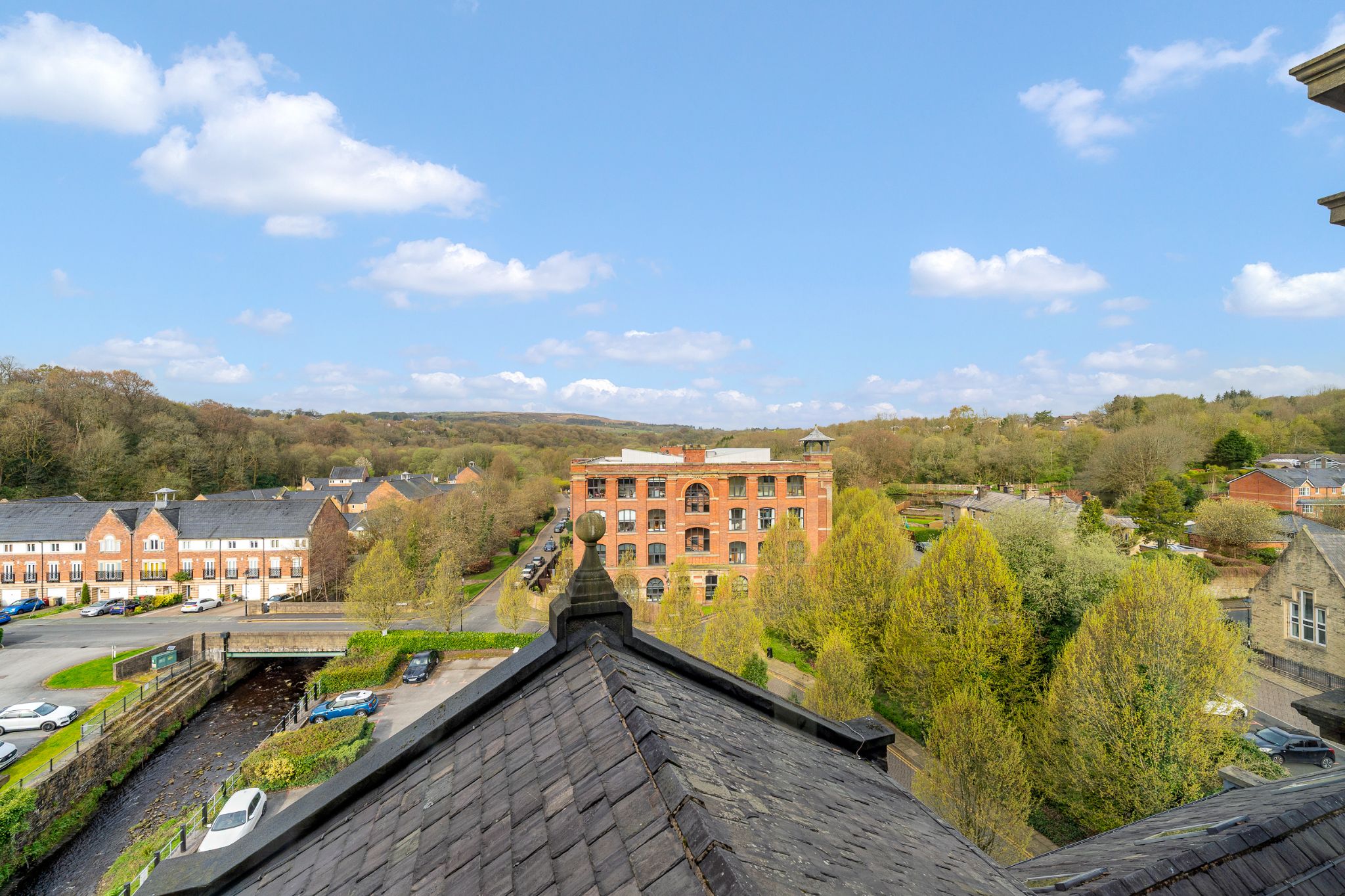 3 bedroom penthouse flat/apartment For Sale in Bolton - Photograph 30.