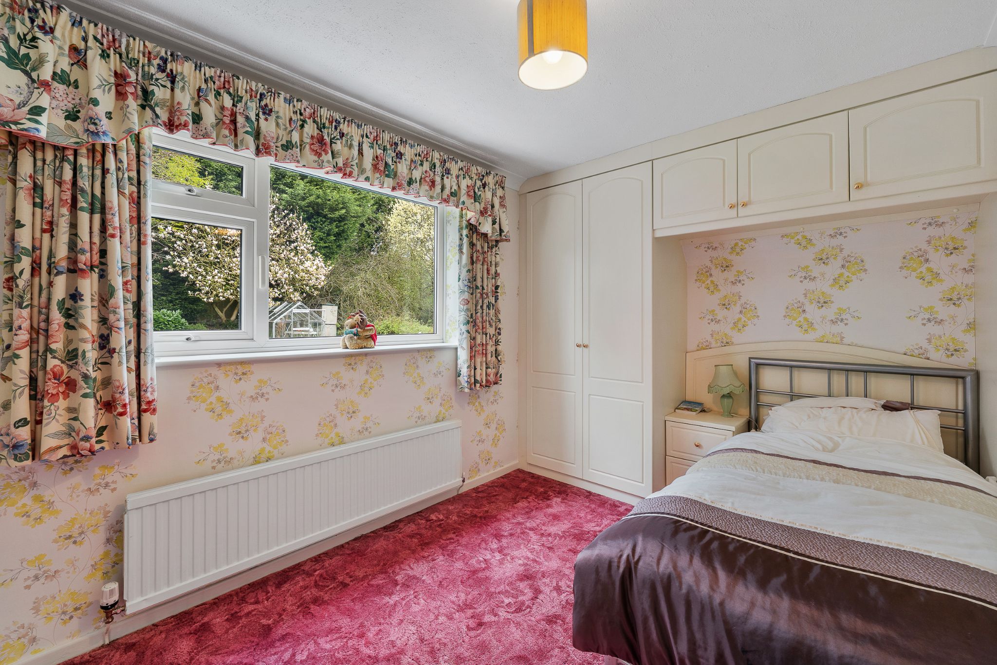 3 bedroom detached house Sale Agreed in Bolton - Photograph 14.