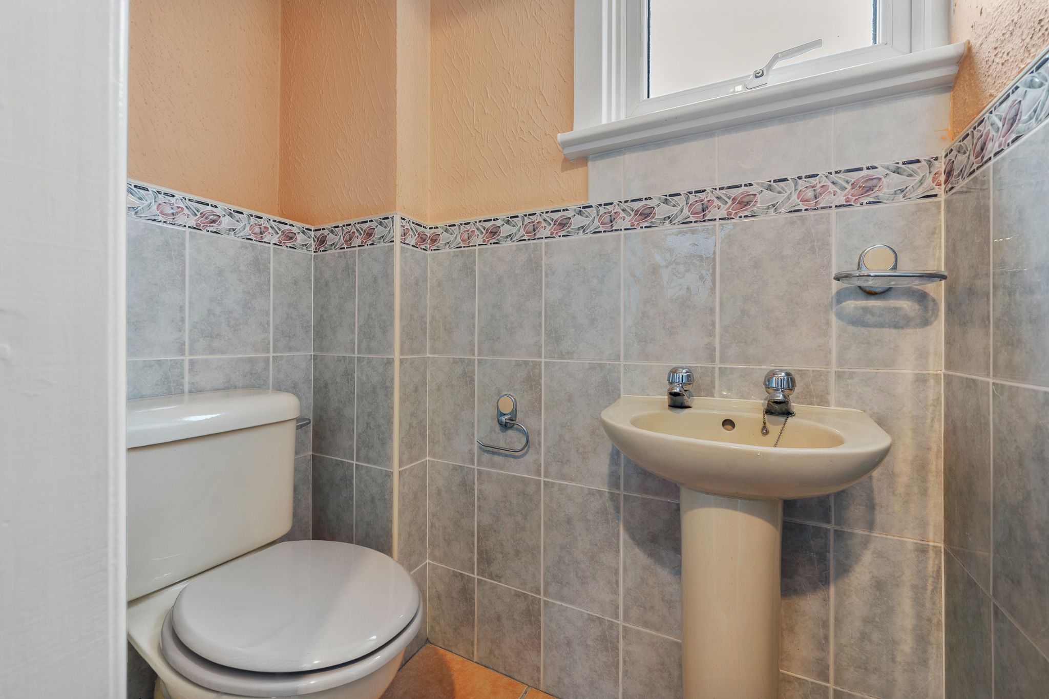 3 bedroom detached house Sale Agreed in Bolton - Photograph 18.