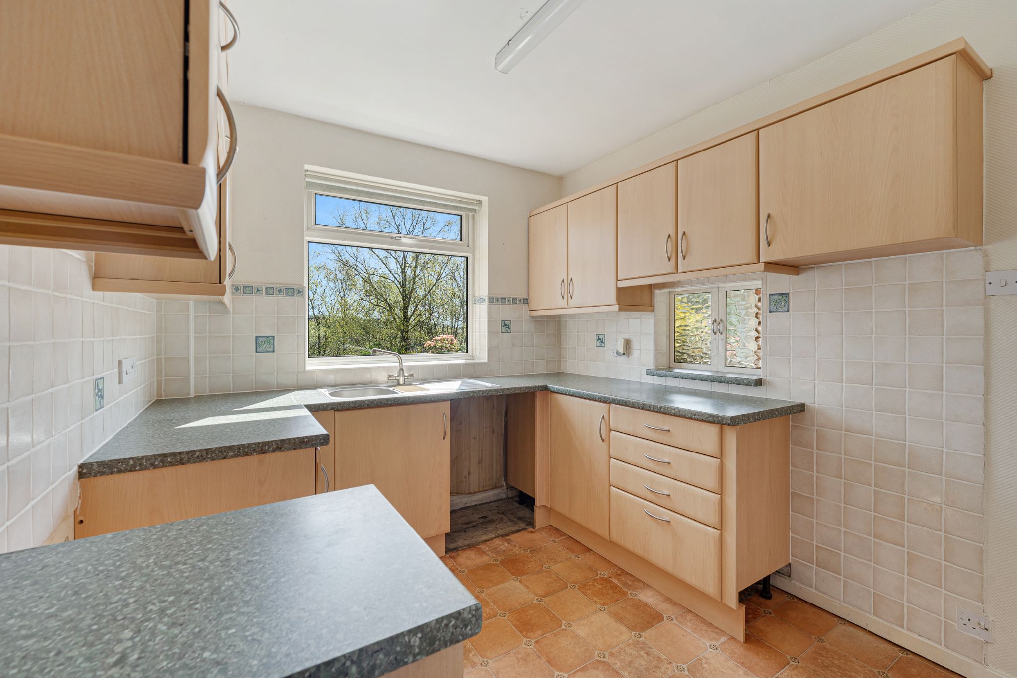 3 bedroom semi-detached house Sale Agreed in Bolton - Photograph 15.