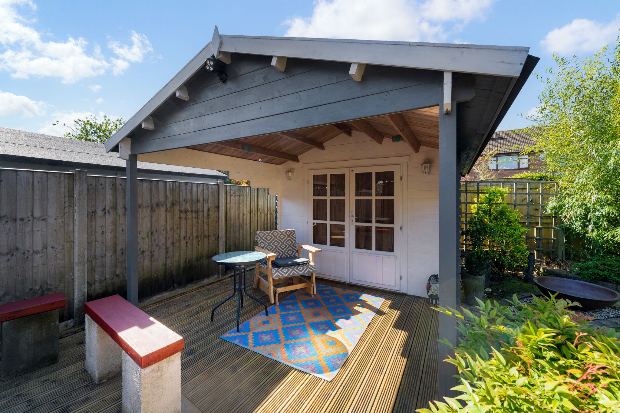 2 bedroom semi-detached bungalow Sale Agreed in Bolton - Photograph 35.