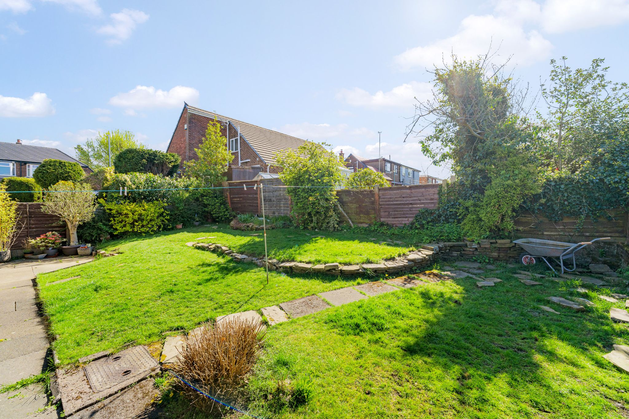 3 bedroom semi-detached house Sale Agreed in Bolton - Photograph 27.
