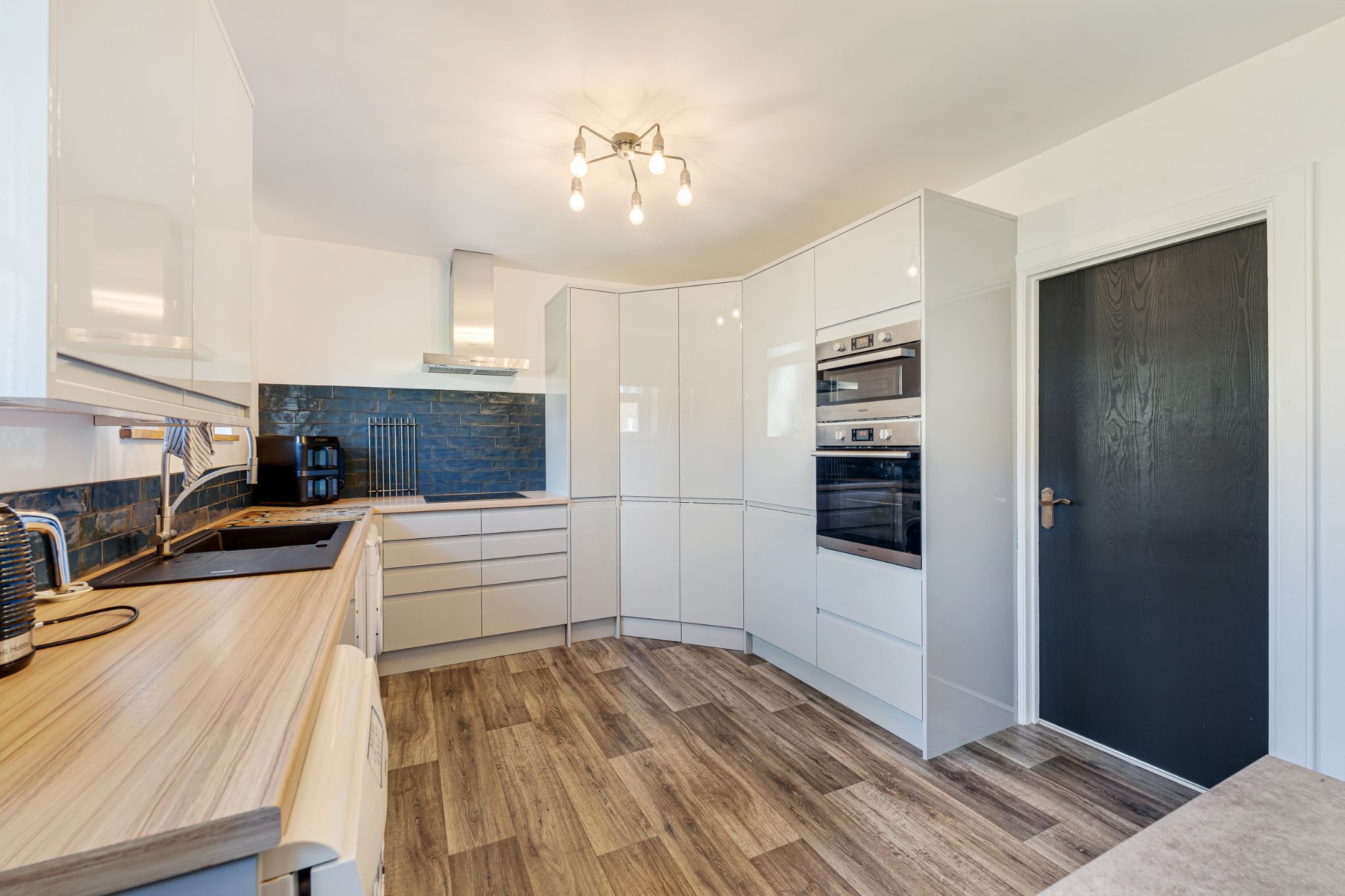 2 bedroom apartment flat/apartment For Sale in Bolton - Photograph 7.