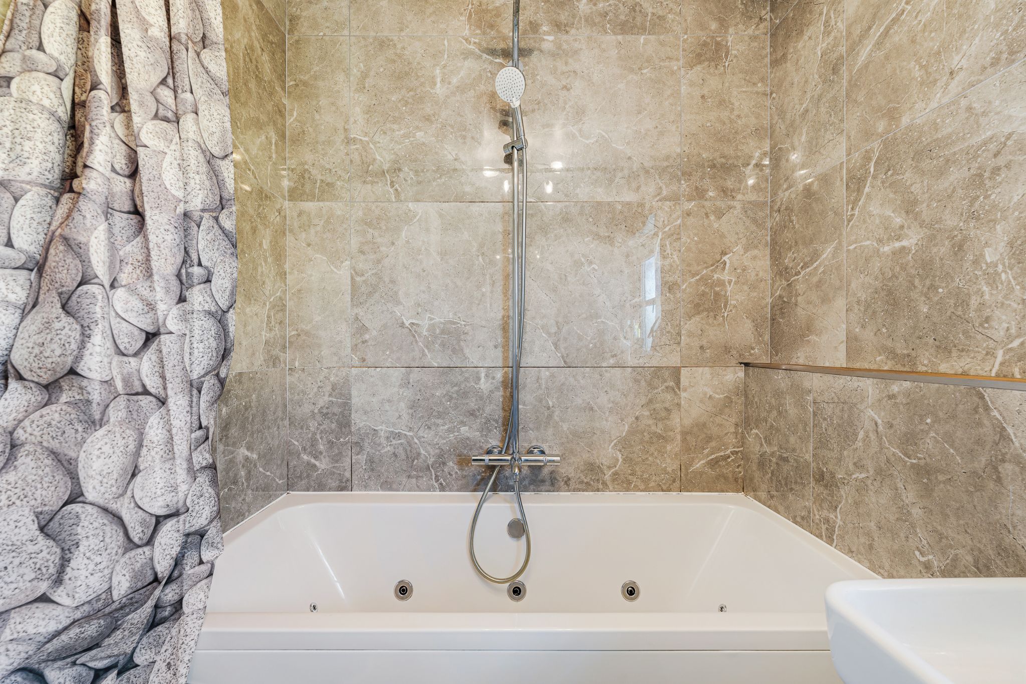 2 bedroom apartment flat/apartment For Sale in Bolton - Photograph 19.