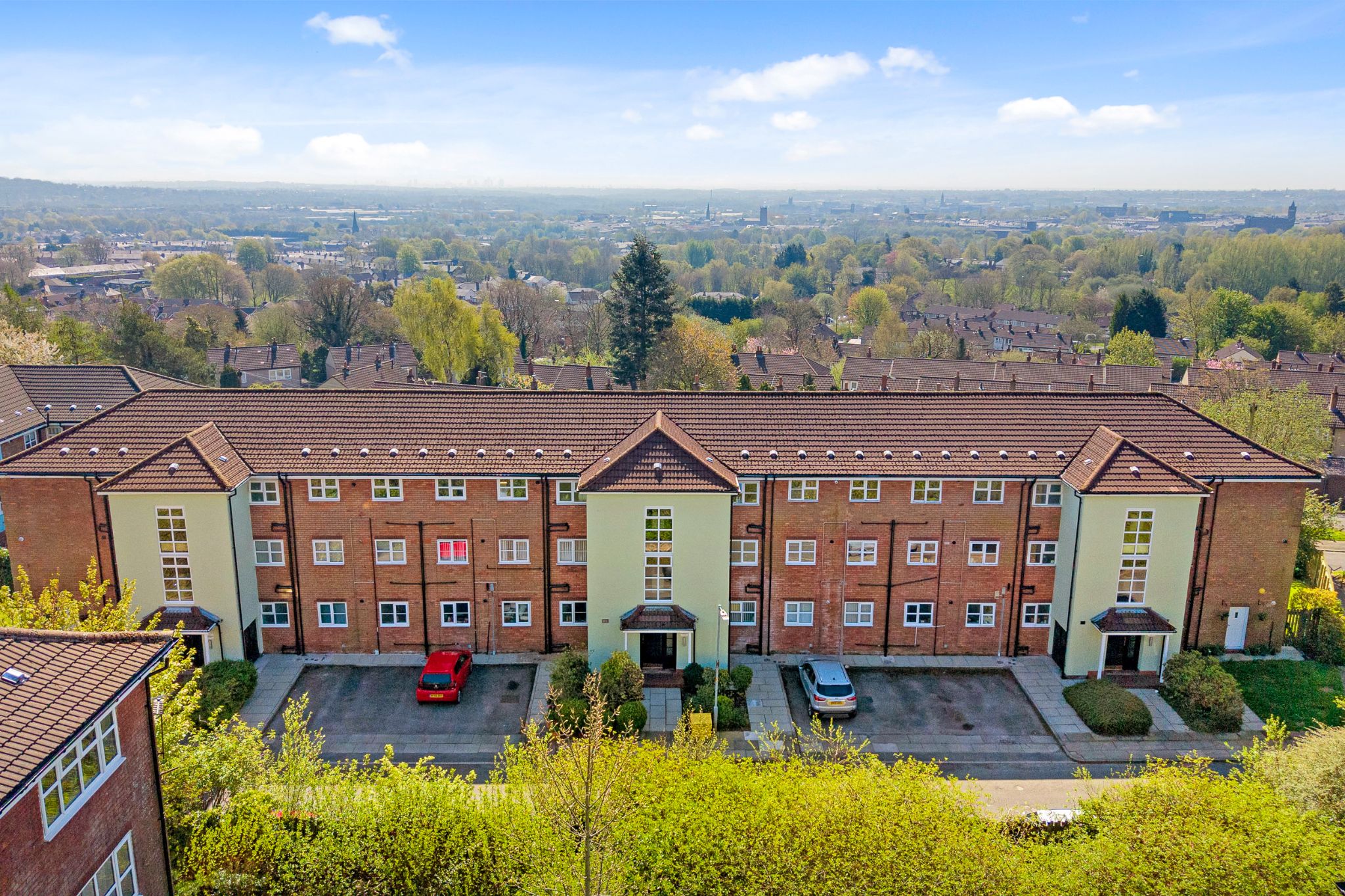 2 bedroom apartment flat/apartment For Sale in Bolton - Photograph 2.
