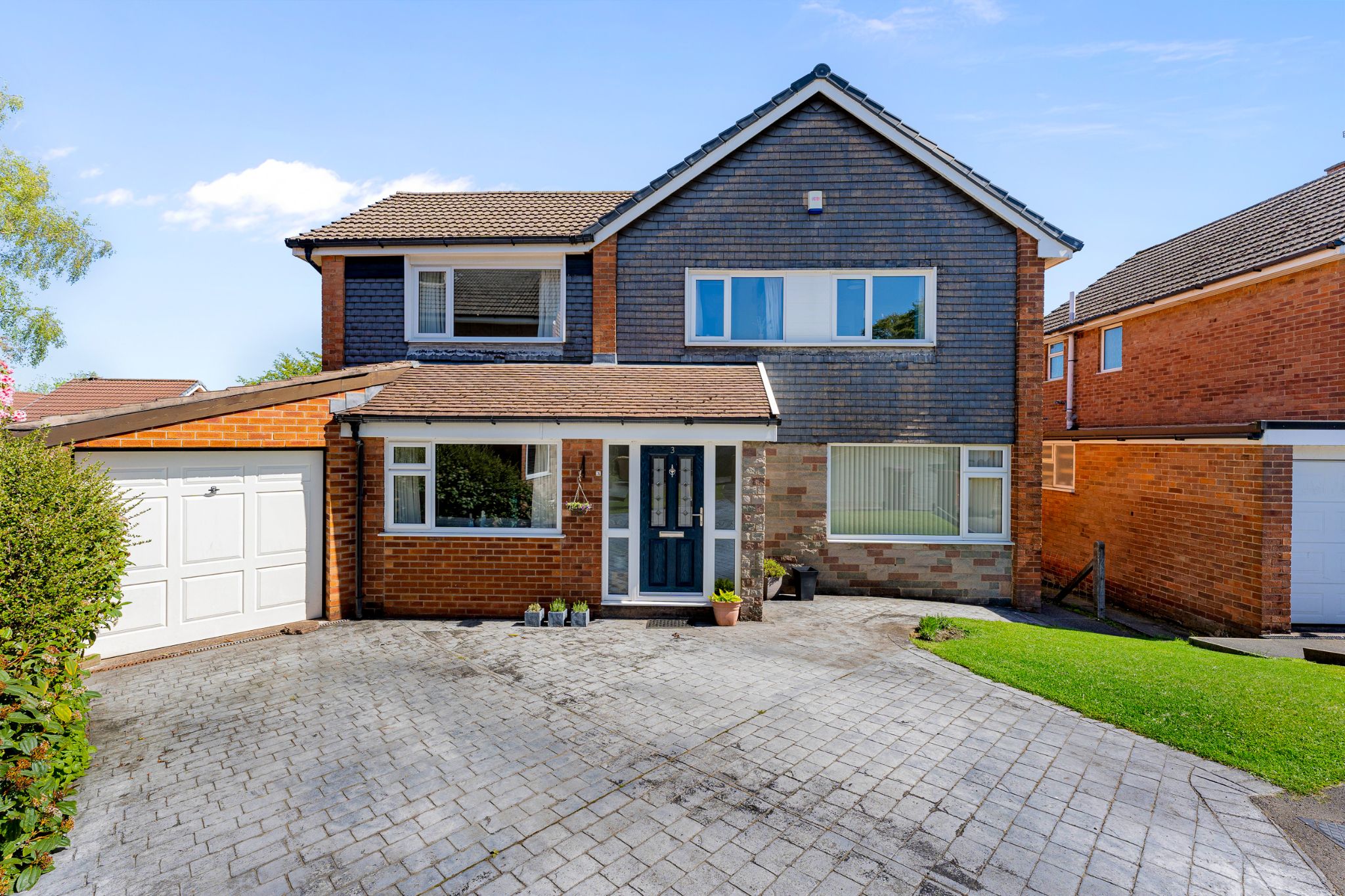 4 bedroom detached house For Sale in Bolton - Photograph 2.