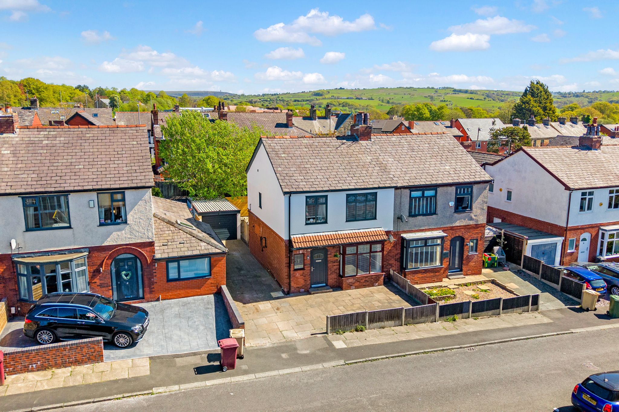 3 bedroom semi-detached house For Sale in Bolton - Photograph 26.