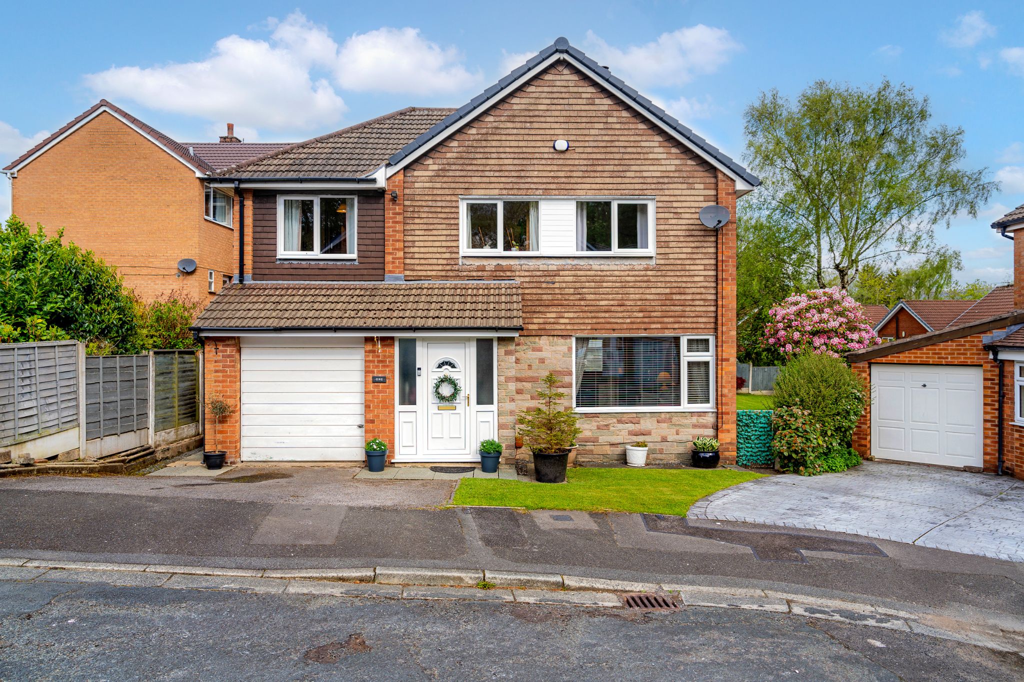 5 bedroom detached house For Sale in Bolton - Photograph 1.