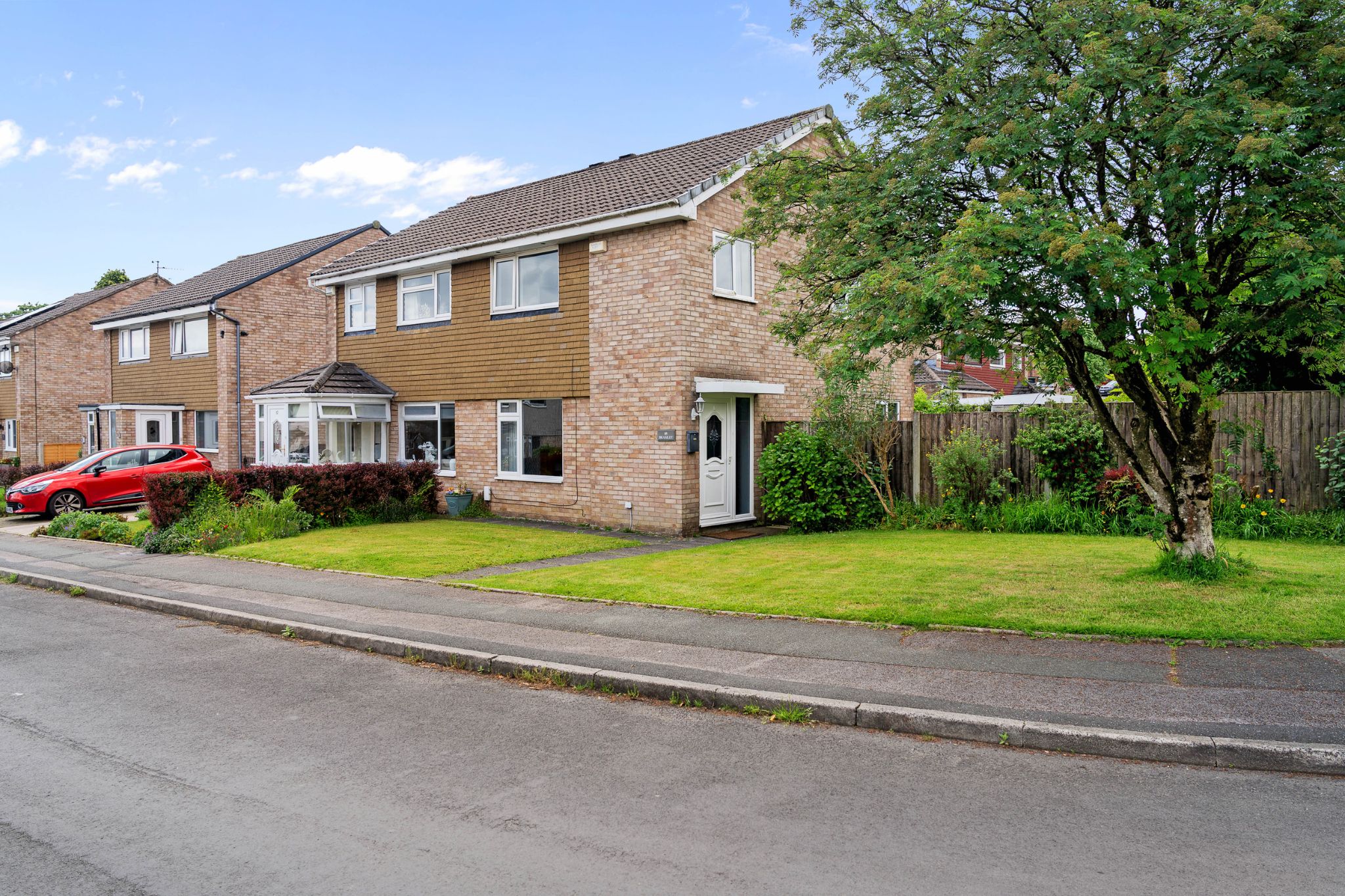 3 bedroom semi-detached house For Sale in Bolton - Photograph 2.