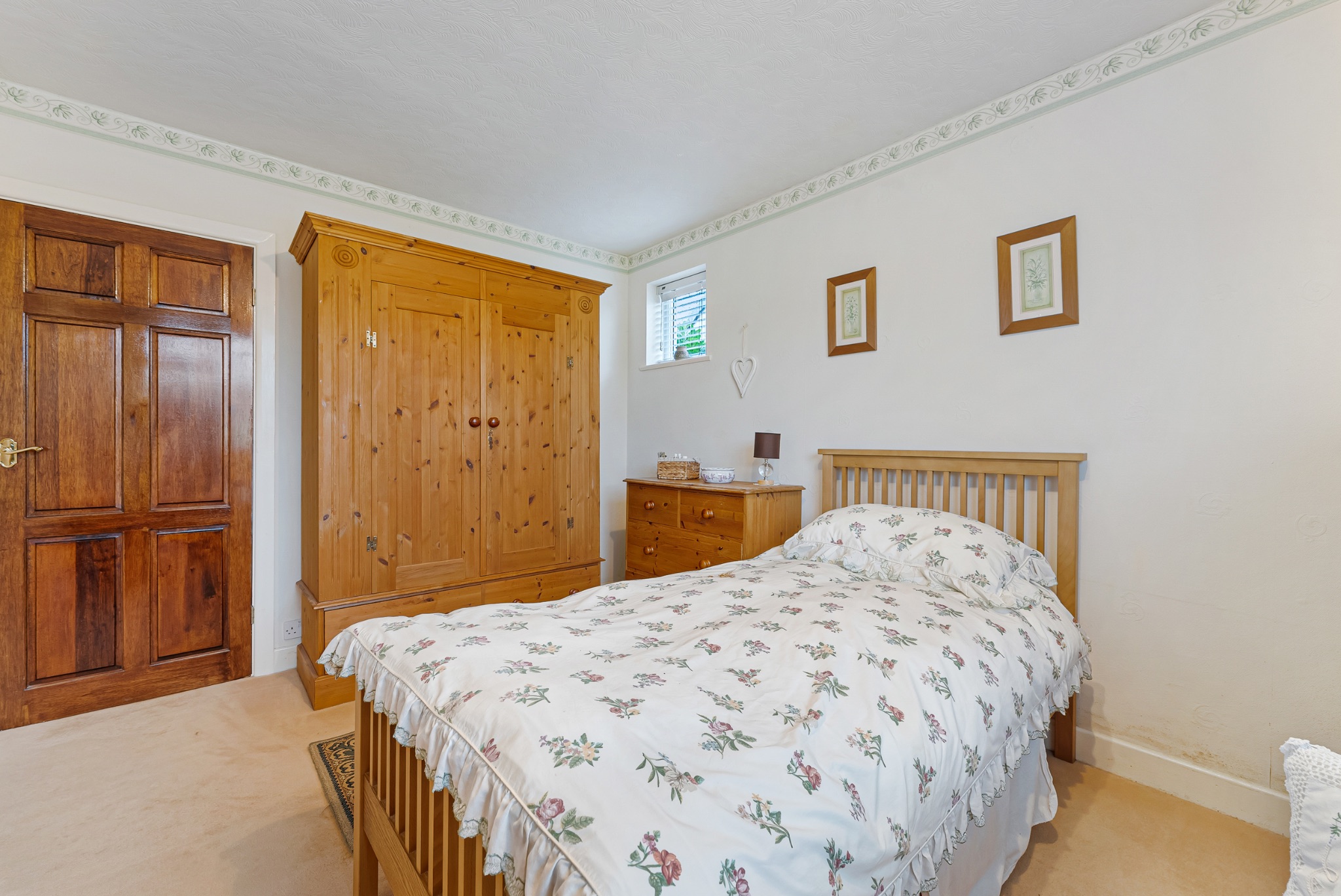 2 bedroom detached bungalow Sale Agreed in Bolton - Photograph 16.