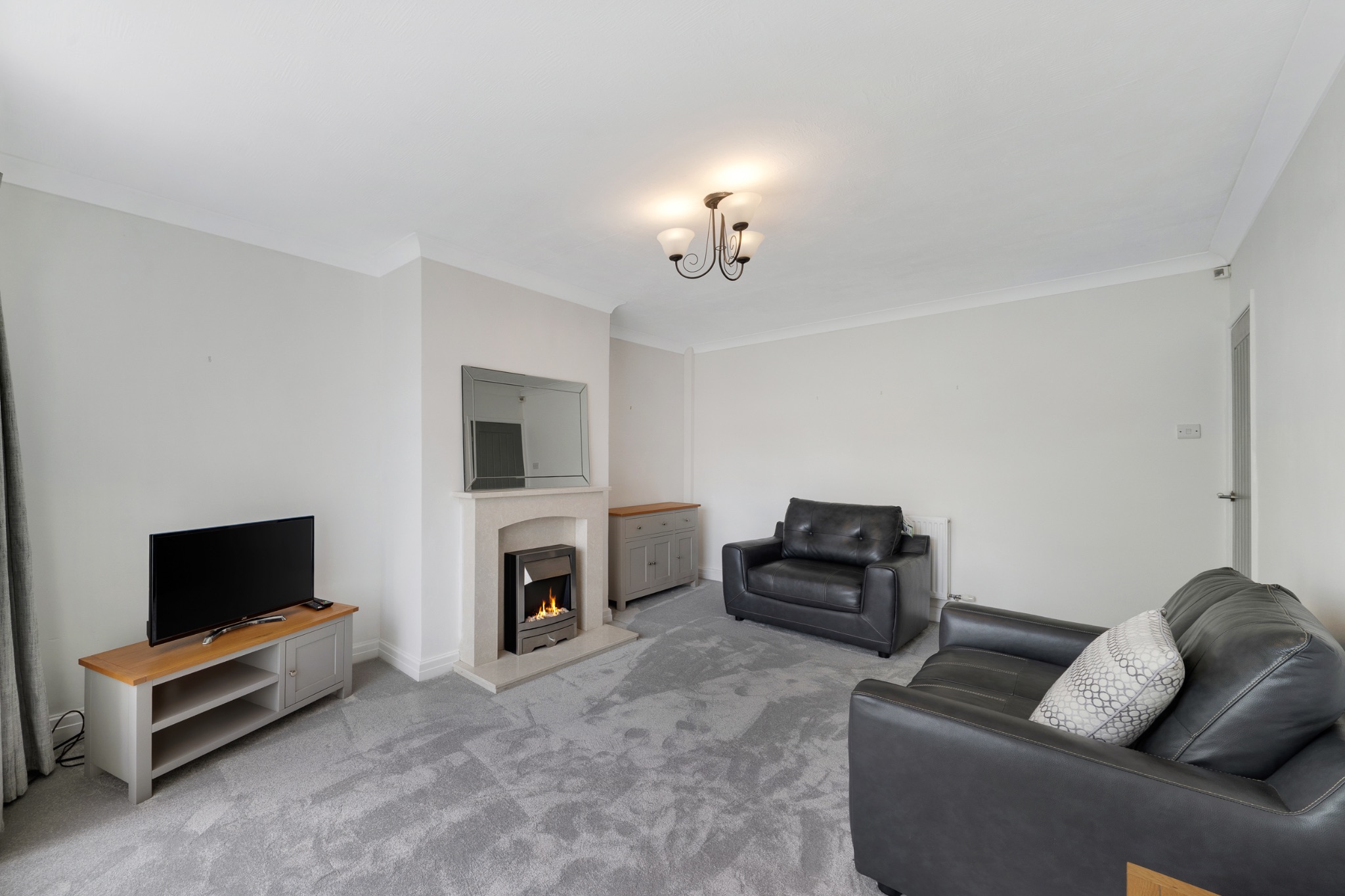 2 bedroom semi-detached bungalow Sale Agreed in Bolton - Photograph 3.