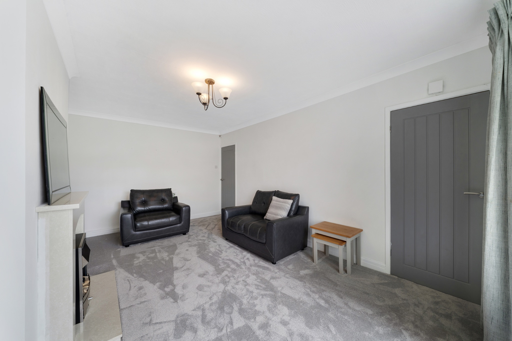 2 bedroom semi-detached bungalow Sale Agreed in Bolton - Photograph 5.