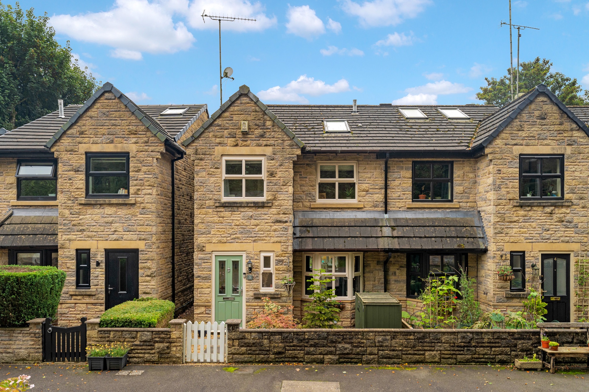 4 bedroom semi-detached house For Sale in Bolton - Photograph 31.