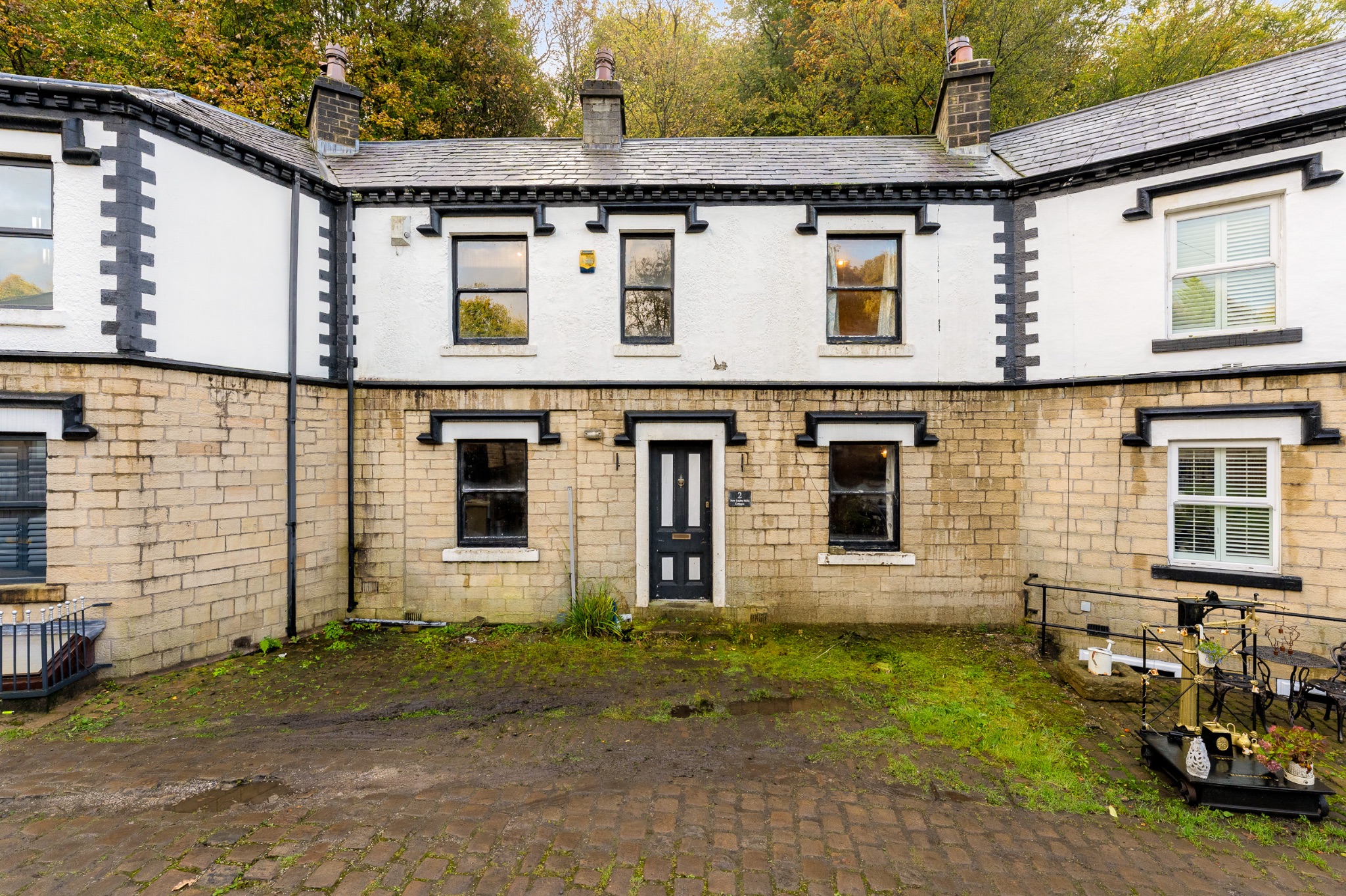 3 bedroom mid terraced house For Sale in Bolton - Photograph 1.