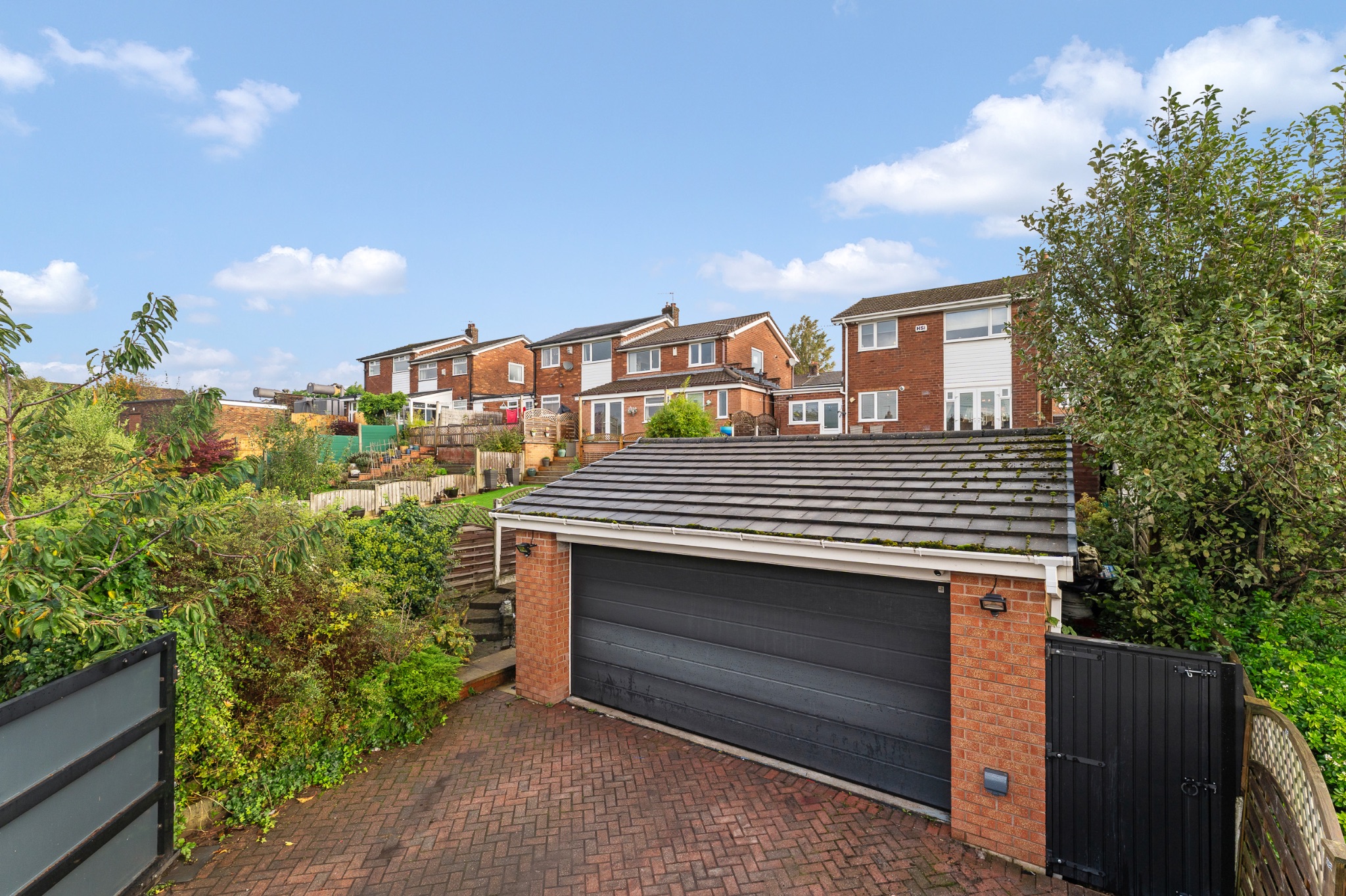 3 bedroom link detached house For Sale in Bolton - Photograph 39.