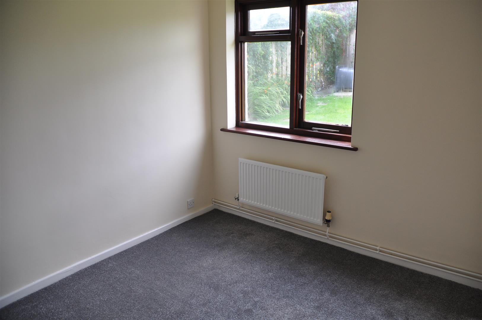 4 bedroom end terraced house Let in Holyhead - Image.