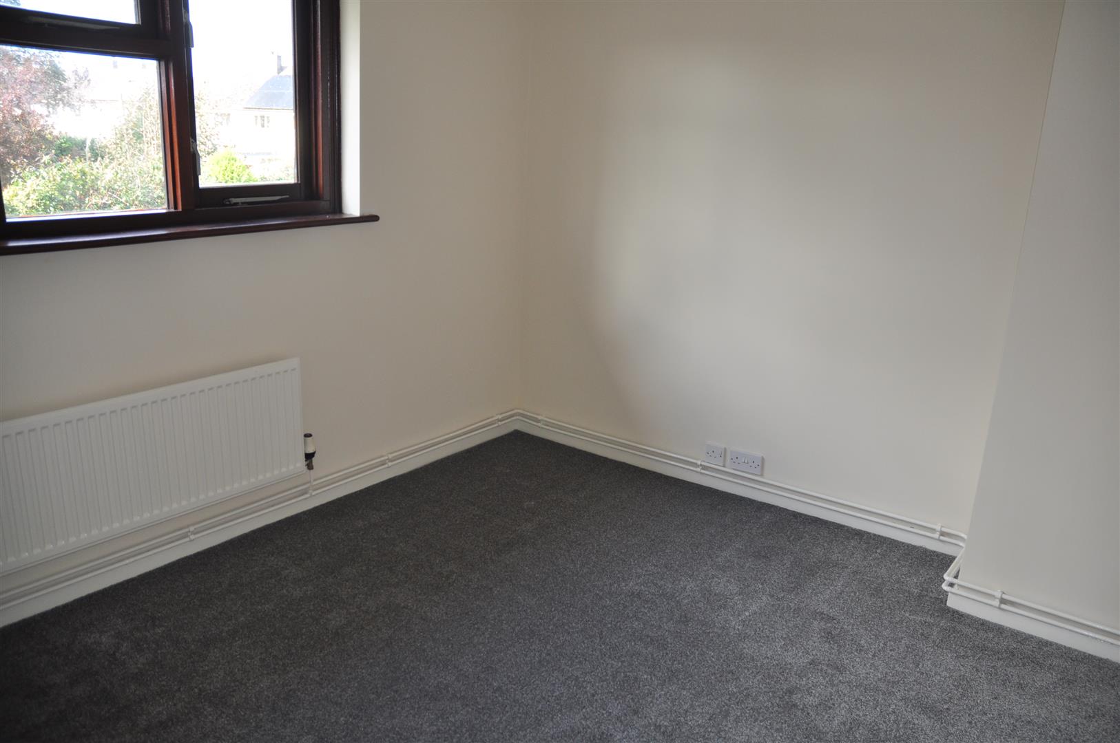 4 bedroom end terraced house Let in Holyhead - Image.
