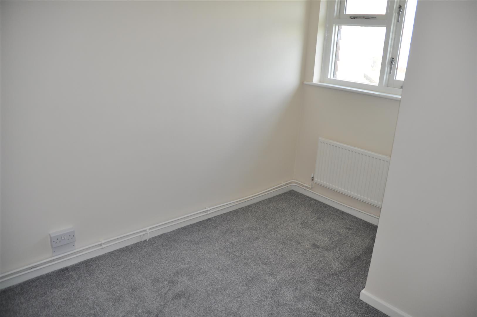 4 bedroom end terraced house Let in Holyhead - Image.