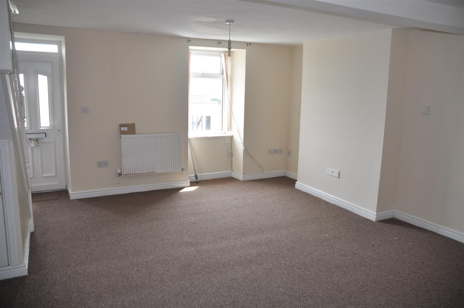 2 bedroom barn conversion house Let Agreed in Holyhead - Image.