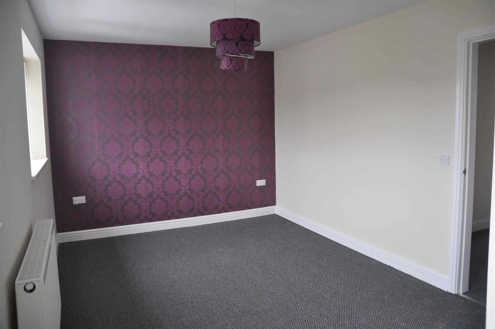 3 bedroom semi-detached house To Let in Holyhead - Property photograph.