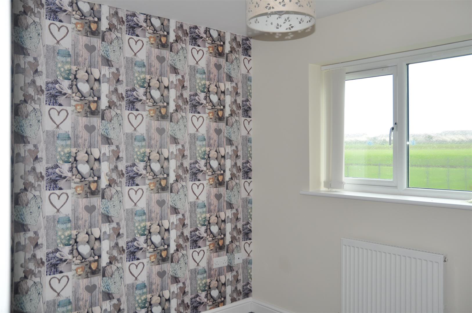 3 bedroom semi-detached house To Let in Holyhead - Image.