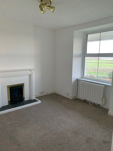 2 bedroom mid terraced house To Let in Llanrhyddlad - Photograph 2.