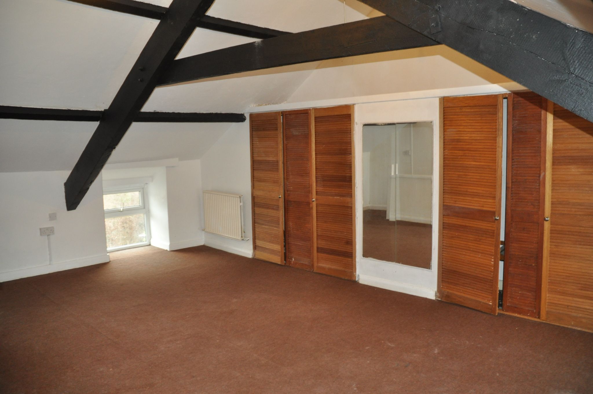 4 bedroom end terraced house Let in Holyhead - Bedroom 4.