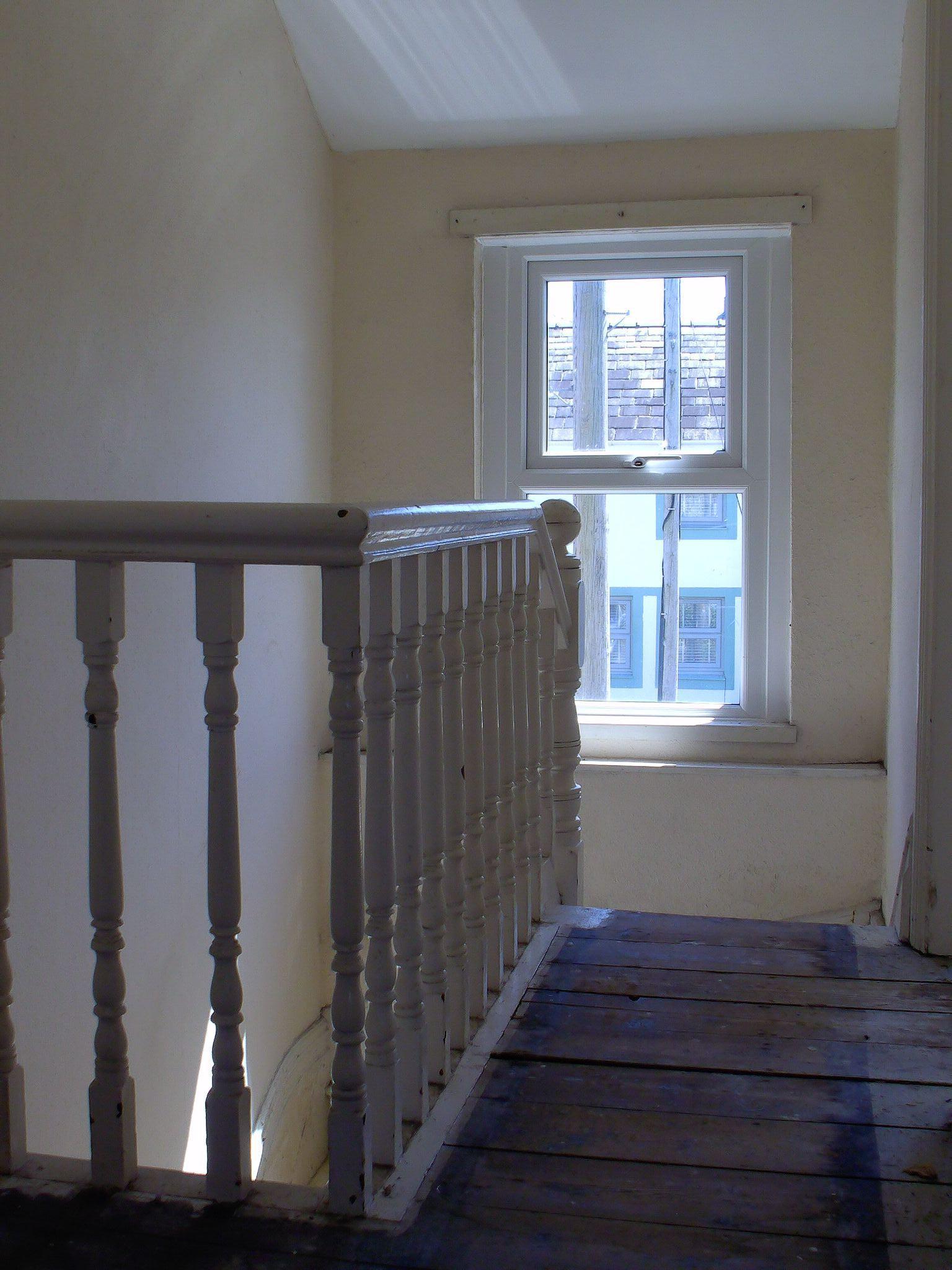 3 bedroom mid terraced house Sale Agreed in Caernarfon - Photograph 12.