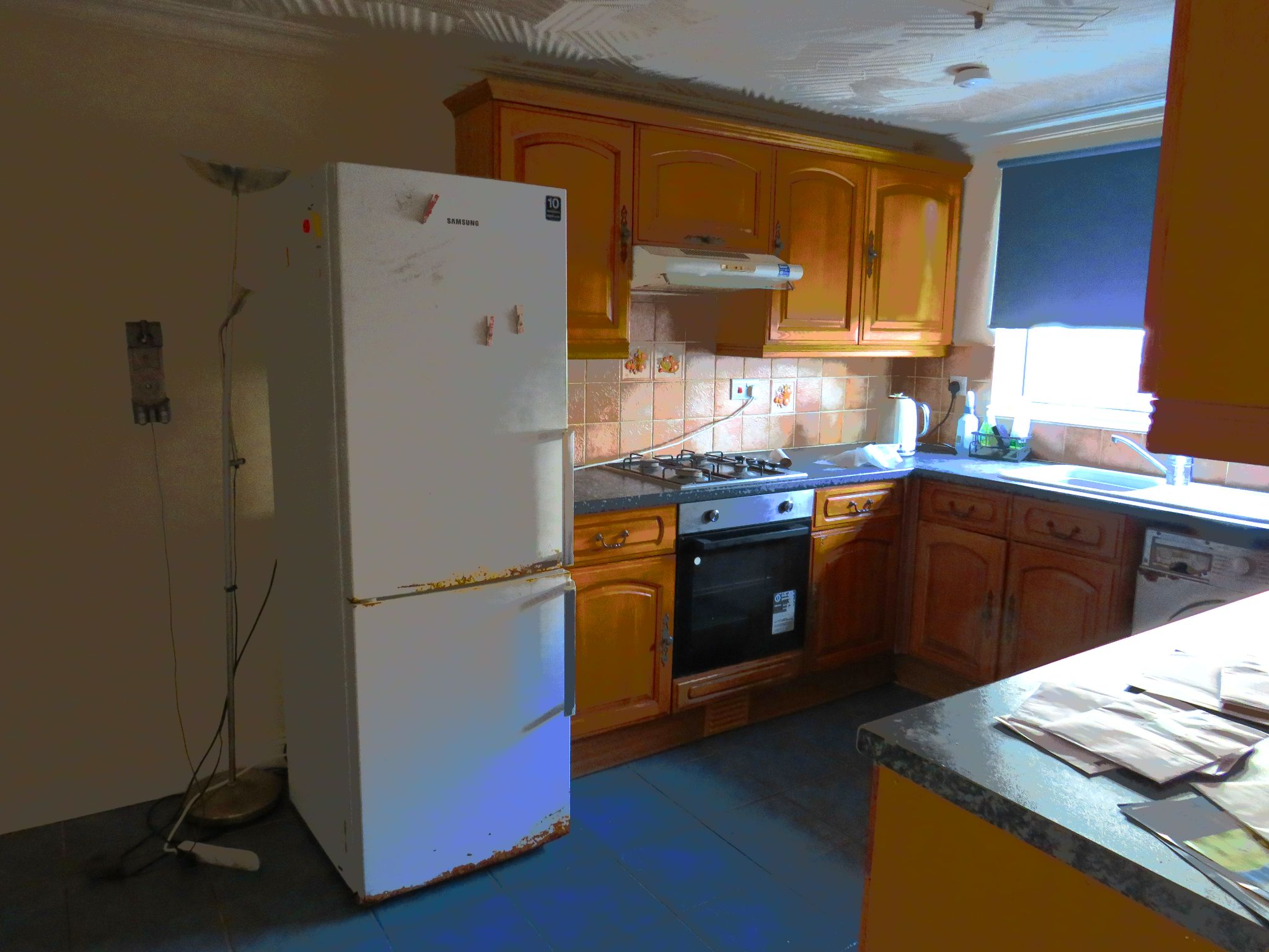 3 bedroom mid terraced house For Sale in Menai Bridge - Photograph 3.