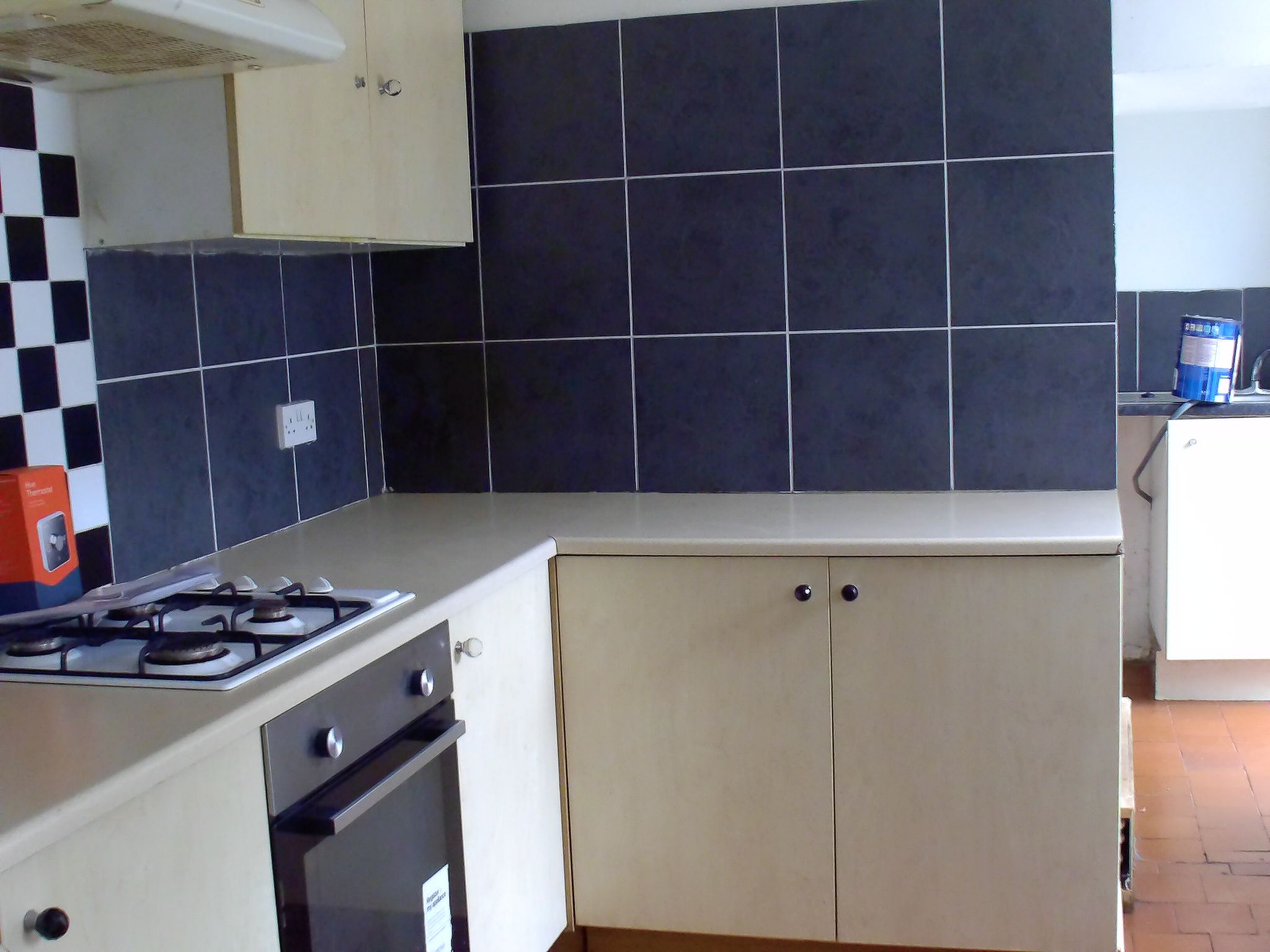 3 bedroom mid terraced house Sale Agreed in Holyhead - Photograph 4.