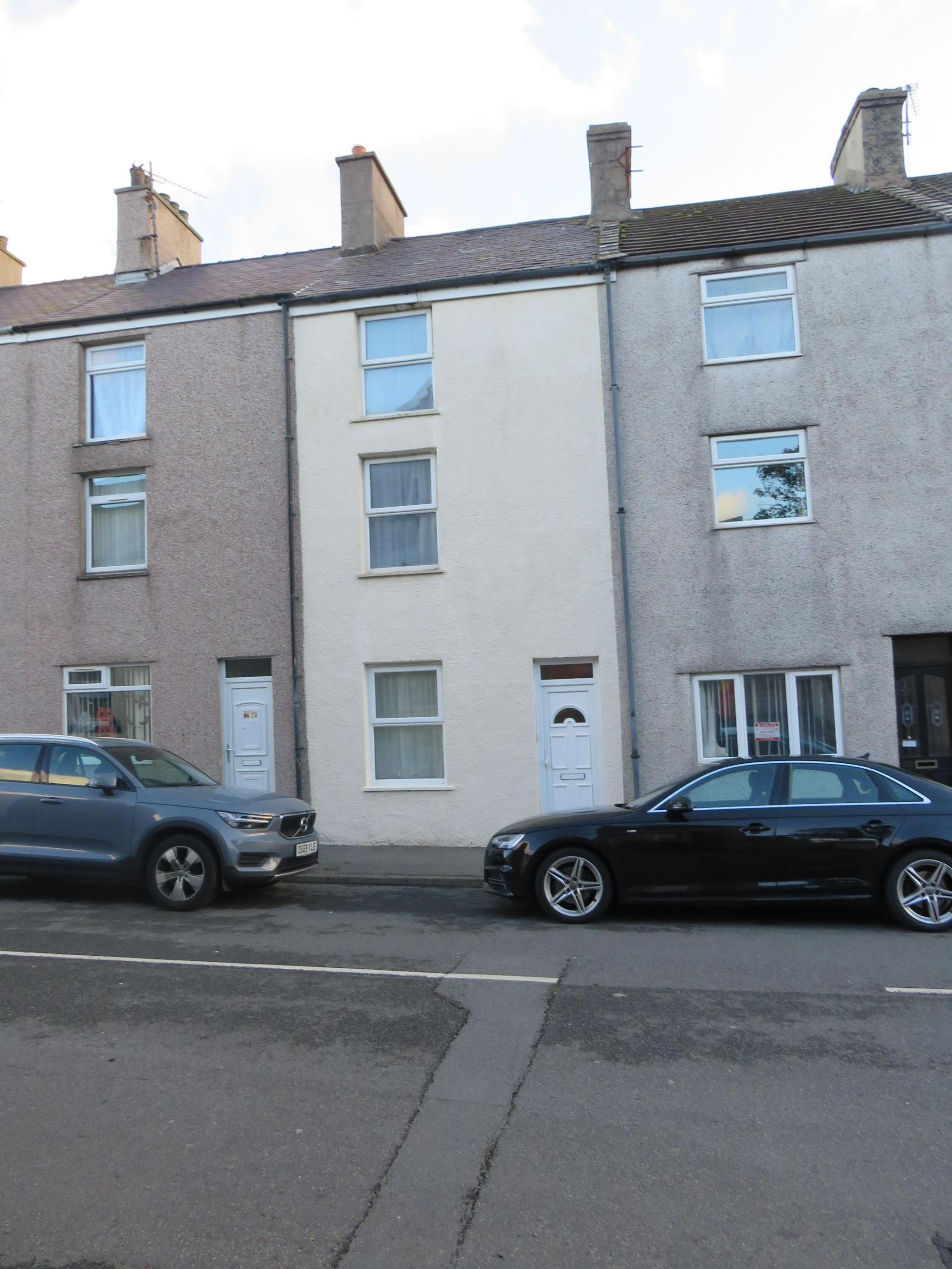 1 bedroom shared house To Let in Holyhead - Property photograph.