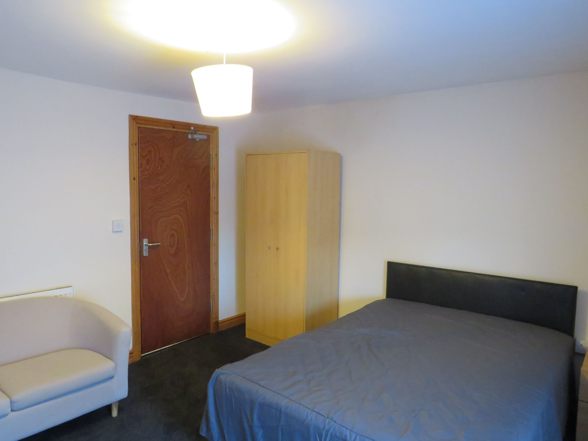 1 bedroom shared house To Let in Holyhead - Property photograph.