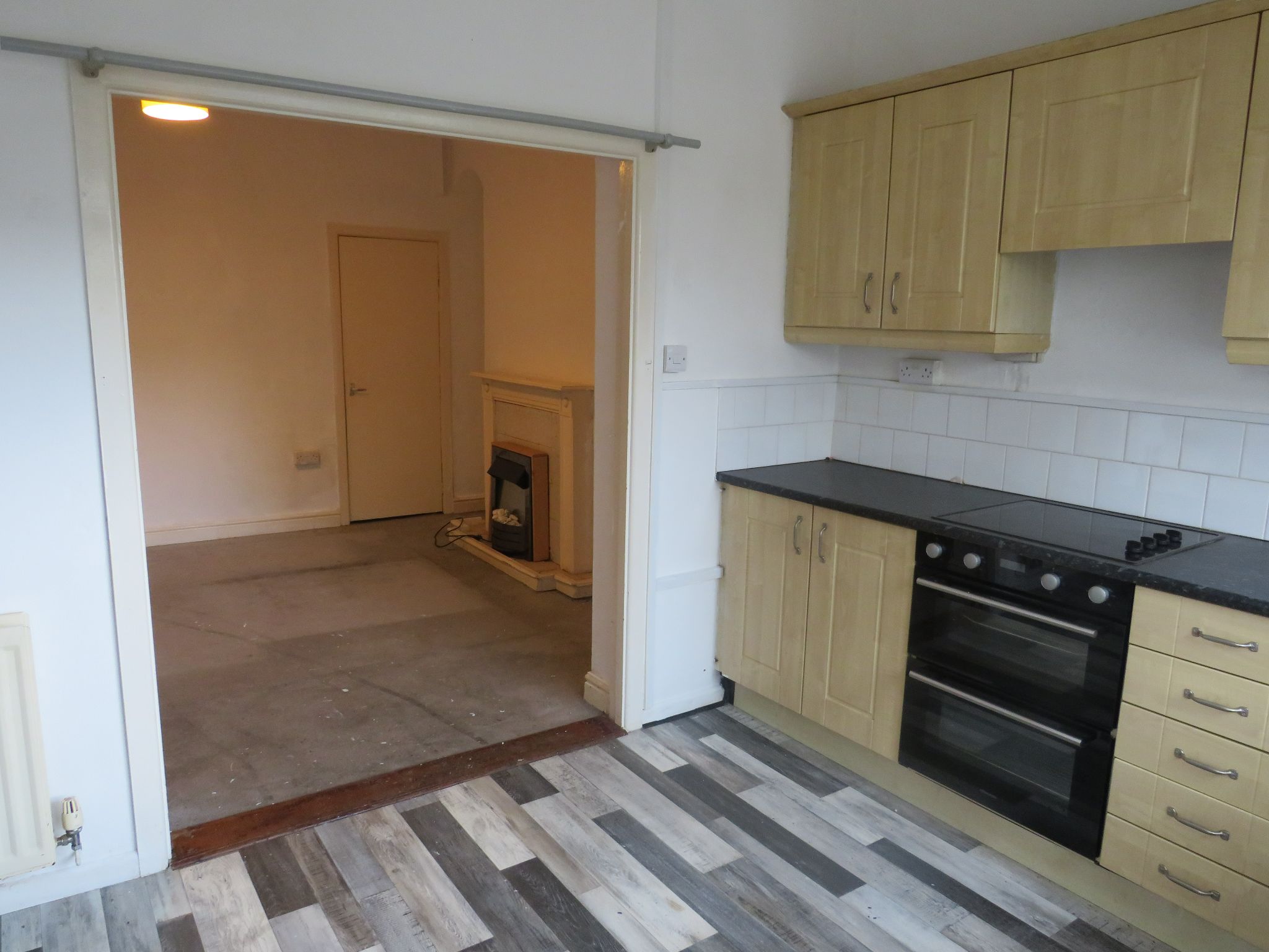 2 bedroom mid terraced house For Sale in Holyhead - Photograph 5.