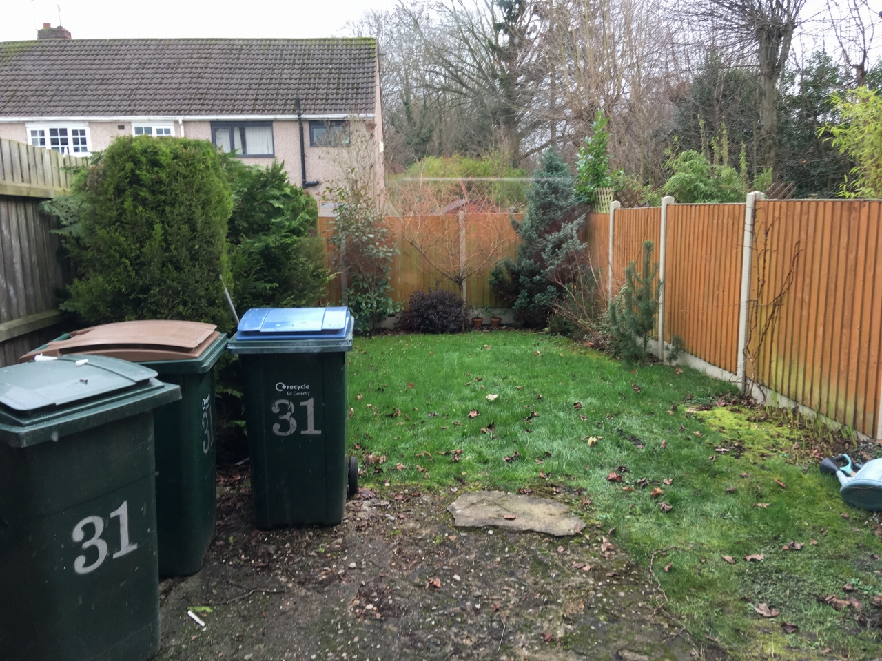 2 bedroom mid terraced house Let in Coventry - Photograph 6.