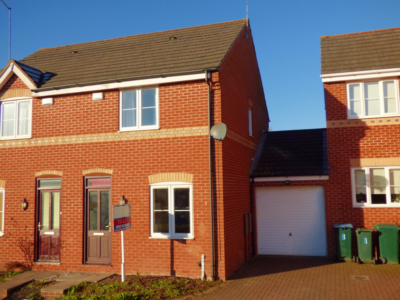 2 bedroom mid terraced house Let in Coventry - Photograph 1.