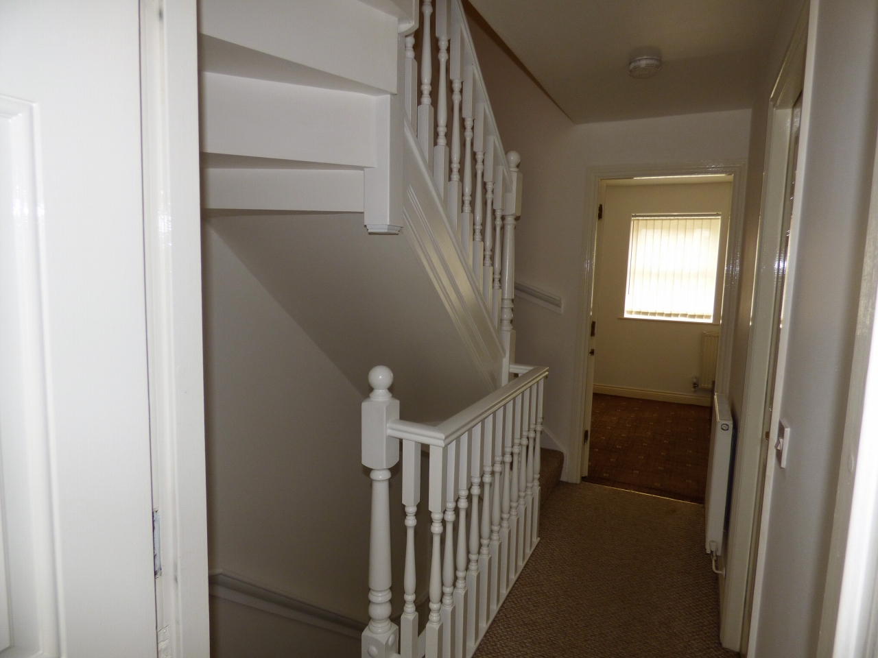 3 bedroom mid terraced house Let in Coventry - Photograph 12.