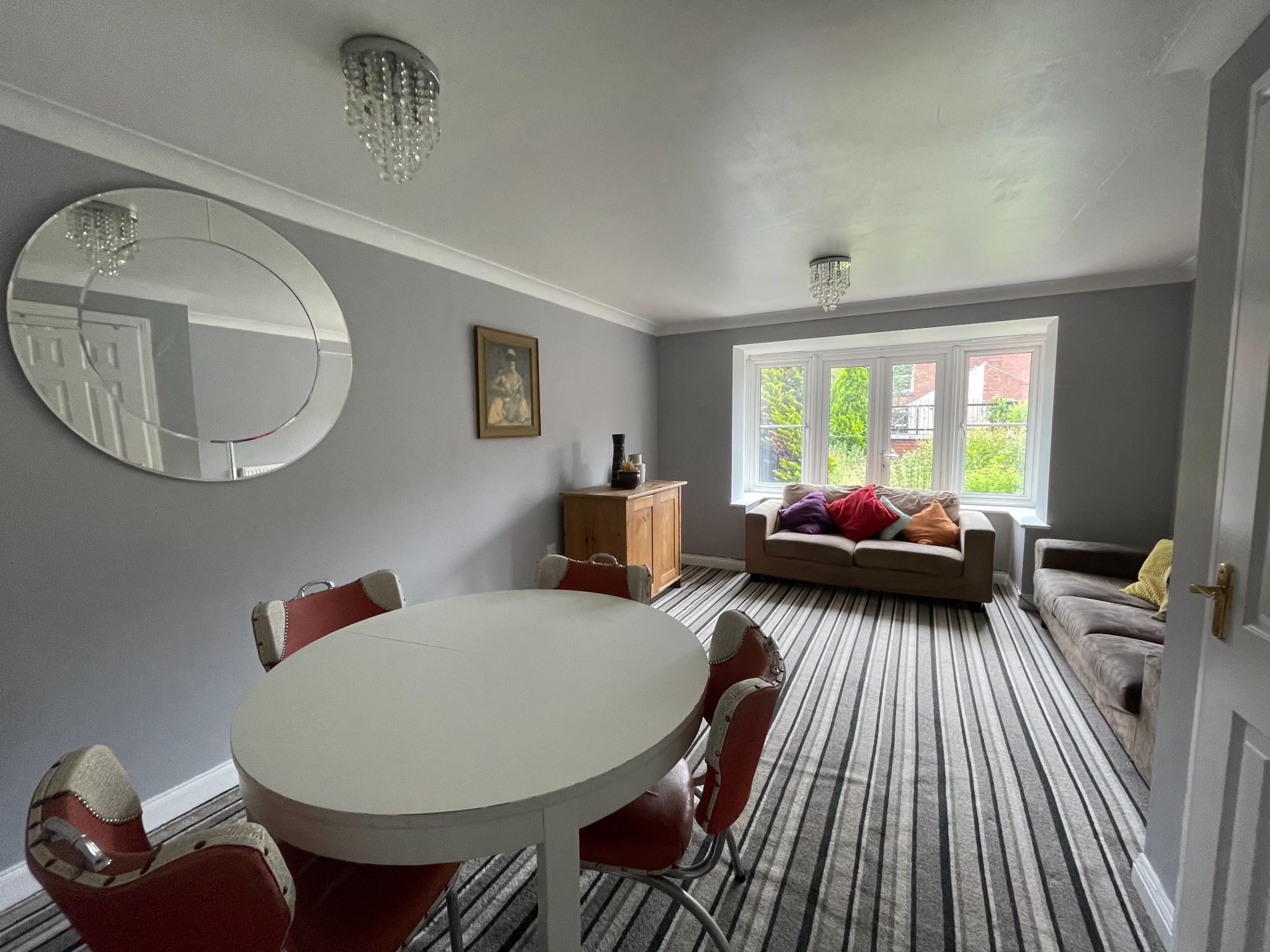 3 bedroom mid terraced house Let in Coventry - Photograph 2.